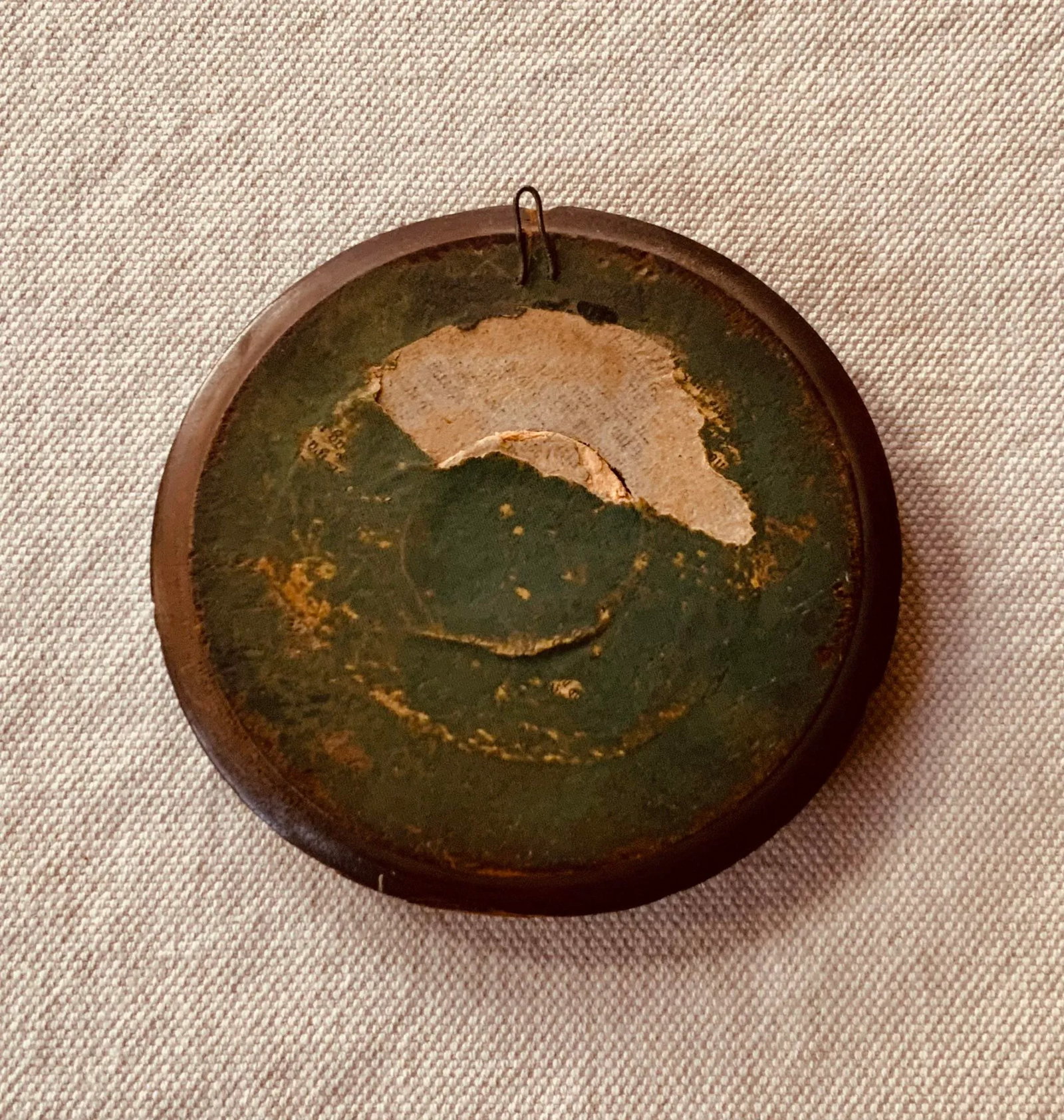 Early American Federal Portrait Miniature, Oil on Bone Canvas, Original Roundel Frame, Circa 1830 - 5