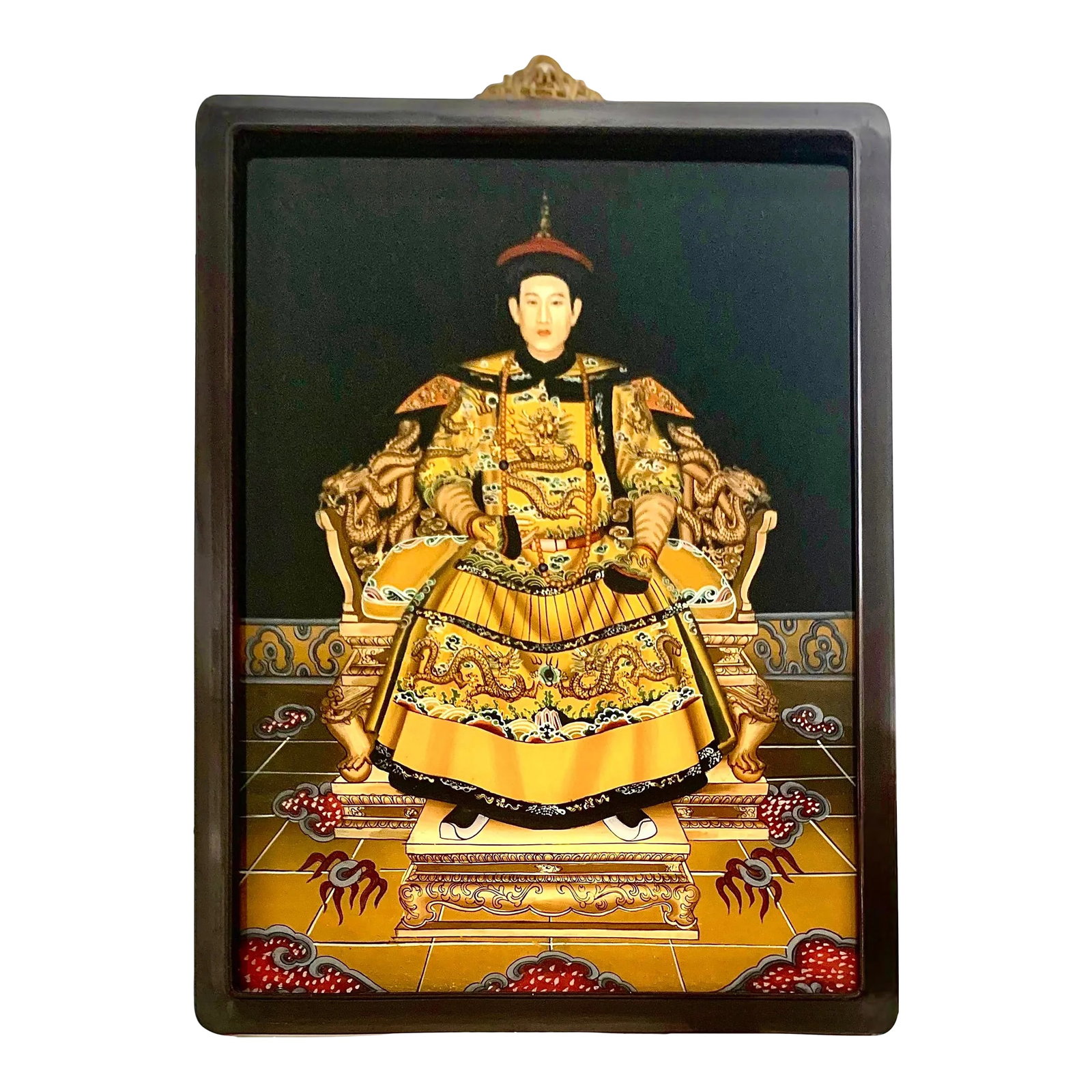 Vintage Reverse Glass Painting of Chinese Emperor Portrait: This stunning vintage artwork depicts the portrait of a Chinese emperor, with intricate details and vibrant colors that will add a touch of Oriental elegance to any room. Crafted on reverse glass,