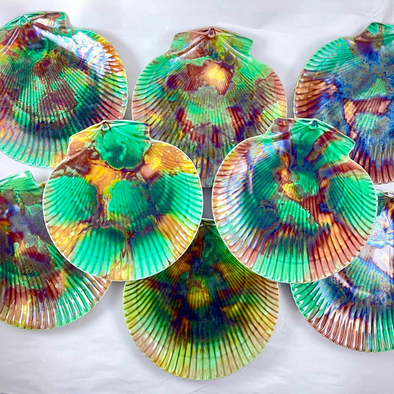 Wedgwood Majolica Tortoiseshell Seafood Plates, Set of 8 - 4