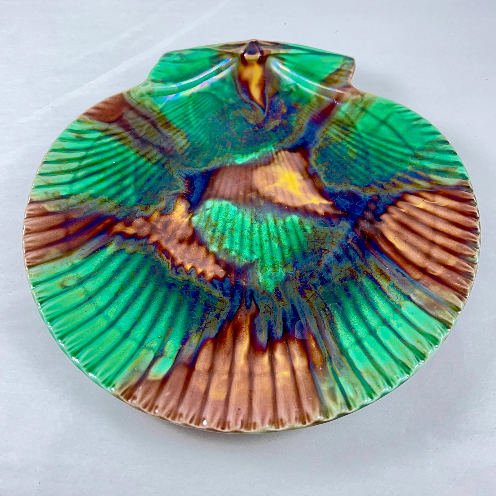 Wedgwood Majolica Tortoiseshell Seafood Plates, Set of 8 - 6