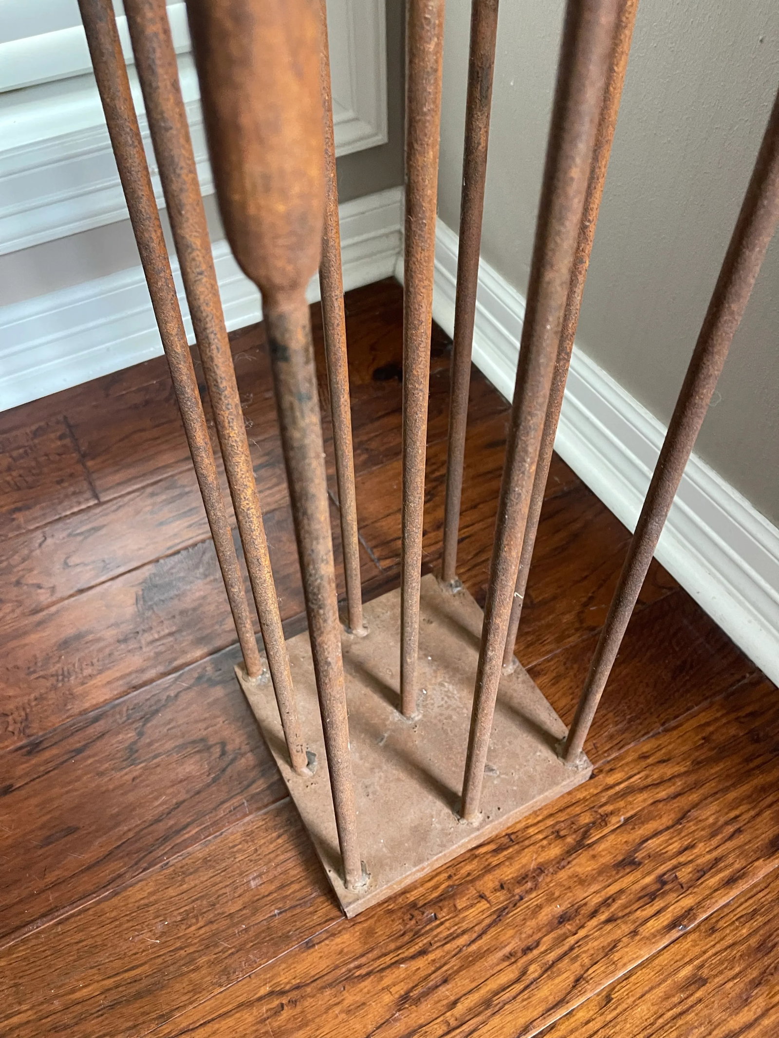 Vintage Brutalist Iron Floor Candelabra in the Style of Harry Bertoia - 11