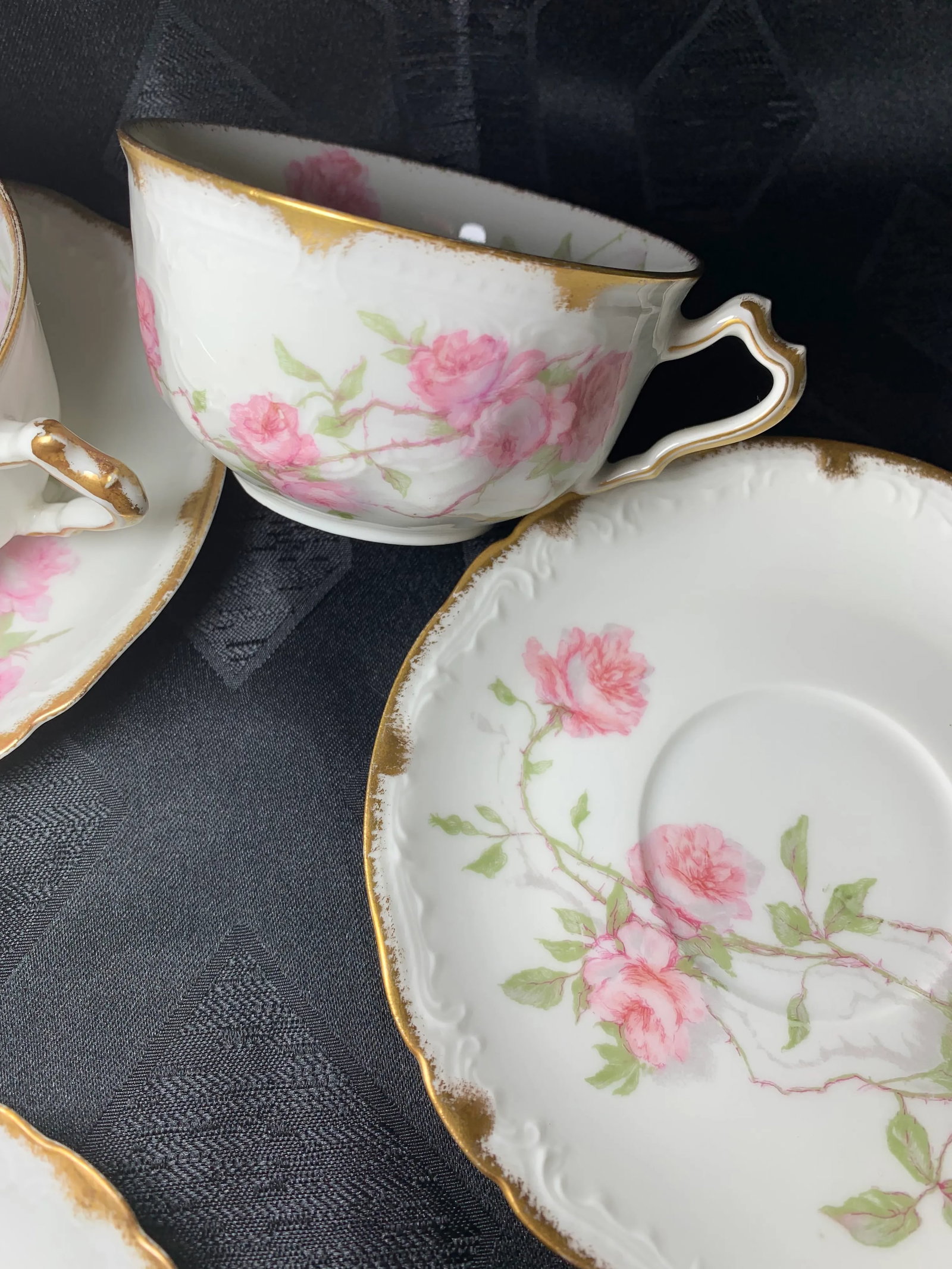 French Limoges Porcelain Baltimore Rose With 24k Gold Trim Tea Cups and Saucers - Service for 7 - 11