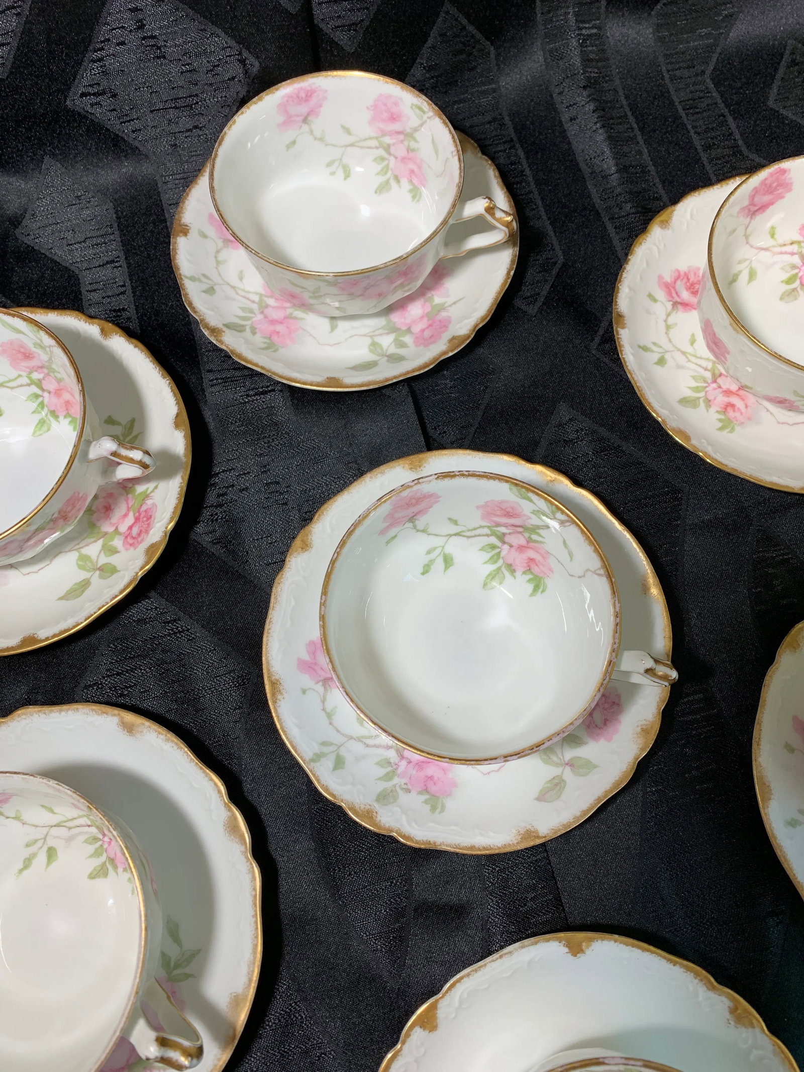 French Limoges Porcelain Baltimore Rose With 24k Gold Trim Tea Cups and Saucers - Service for 7 - 9