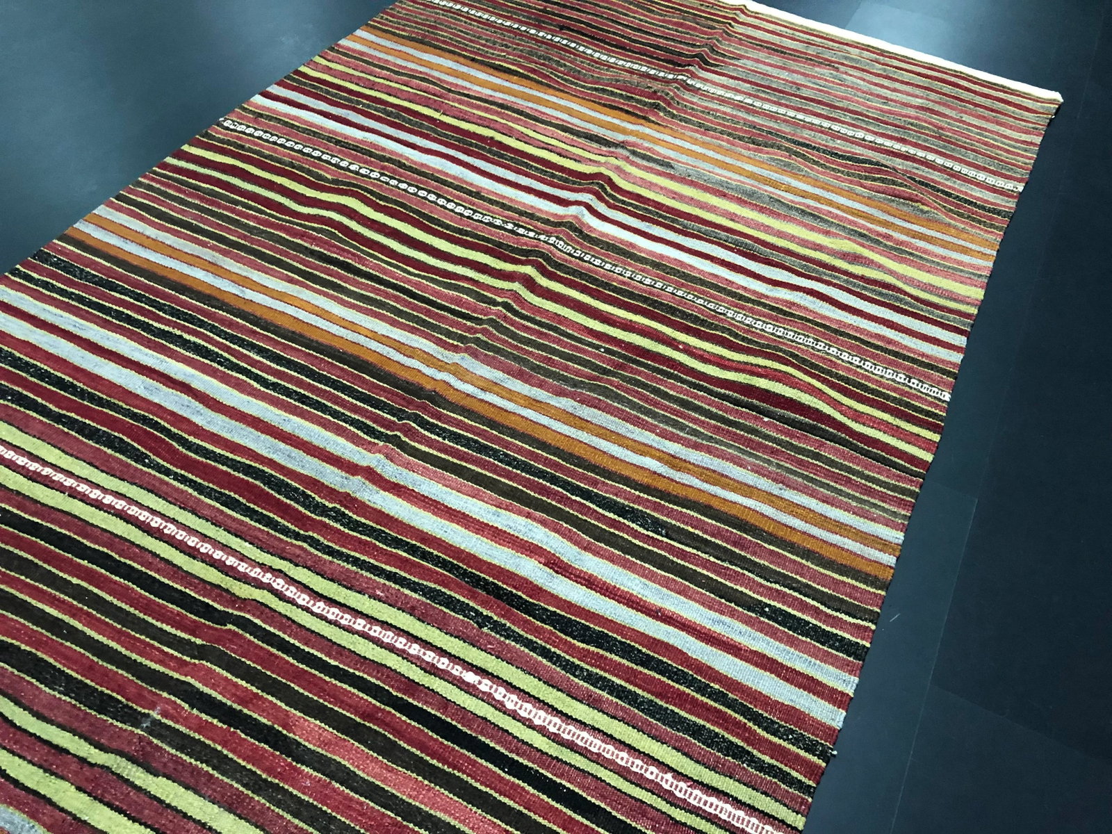 1960s Vintage Handwoven Turkish Kilim Rug - 5'3'' * 10'11'' - 6