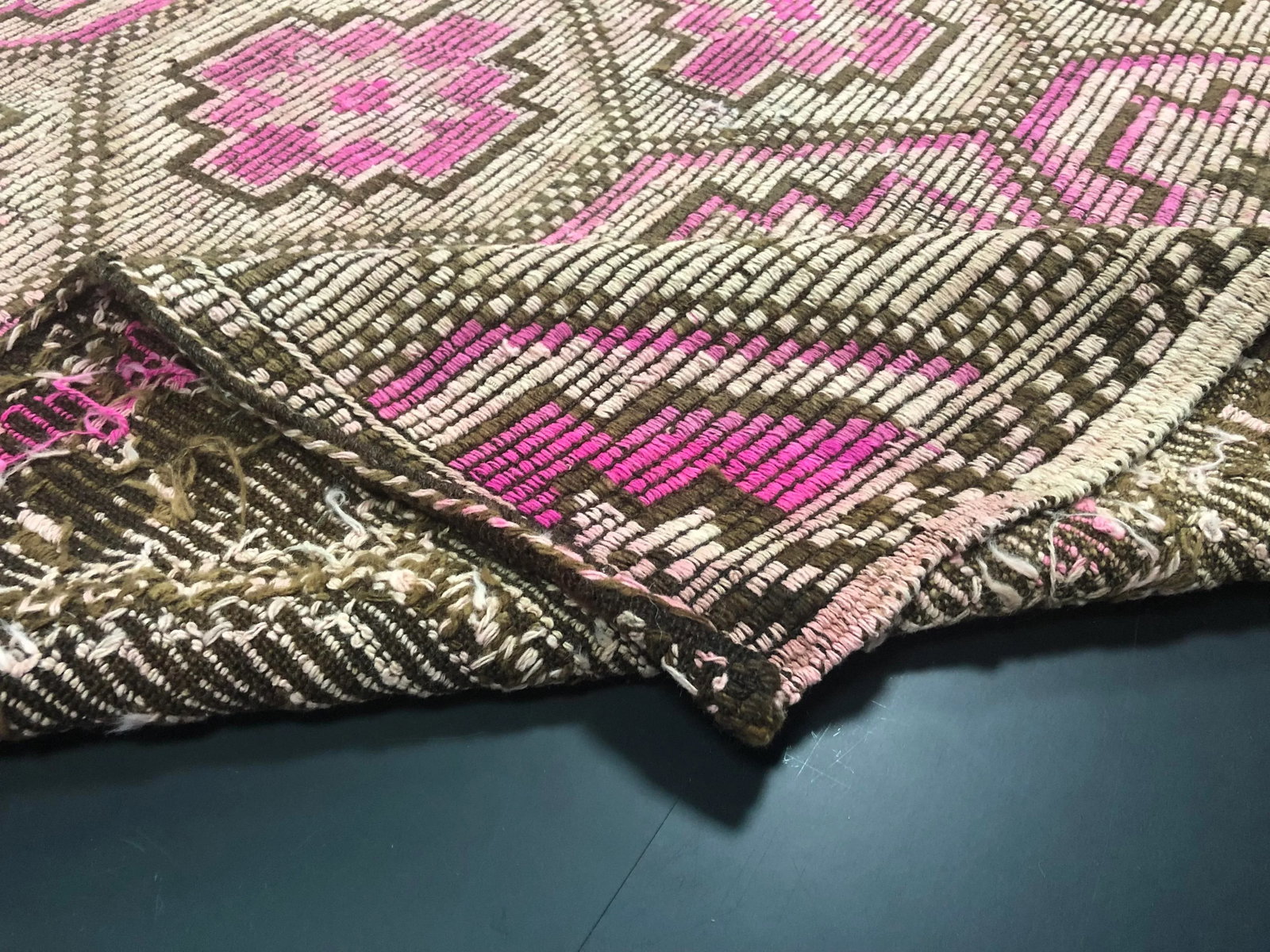 1960s Vintage Turkish Anatolian Geometric Design Handmade Wool Kilim Rug - 6'6'' * 11'1'' - 4