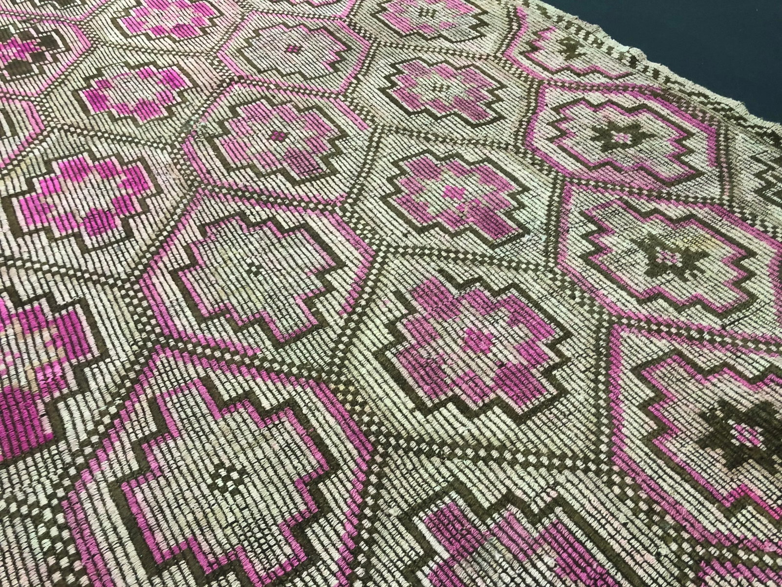 1960s Vintage Turkish Anatolian Geometric Design Handmade Wool Kilim Rug - 6'6'' * 11'1'' - 8