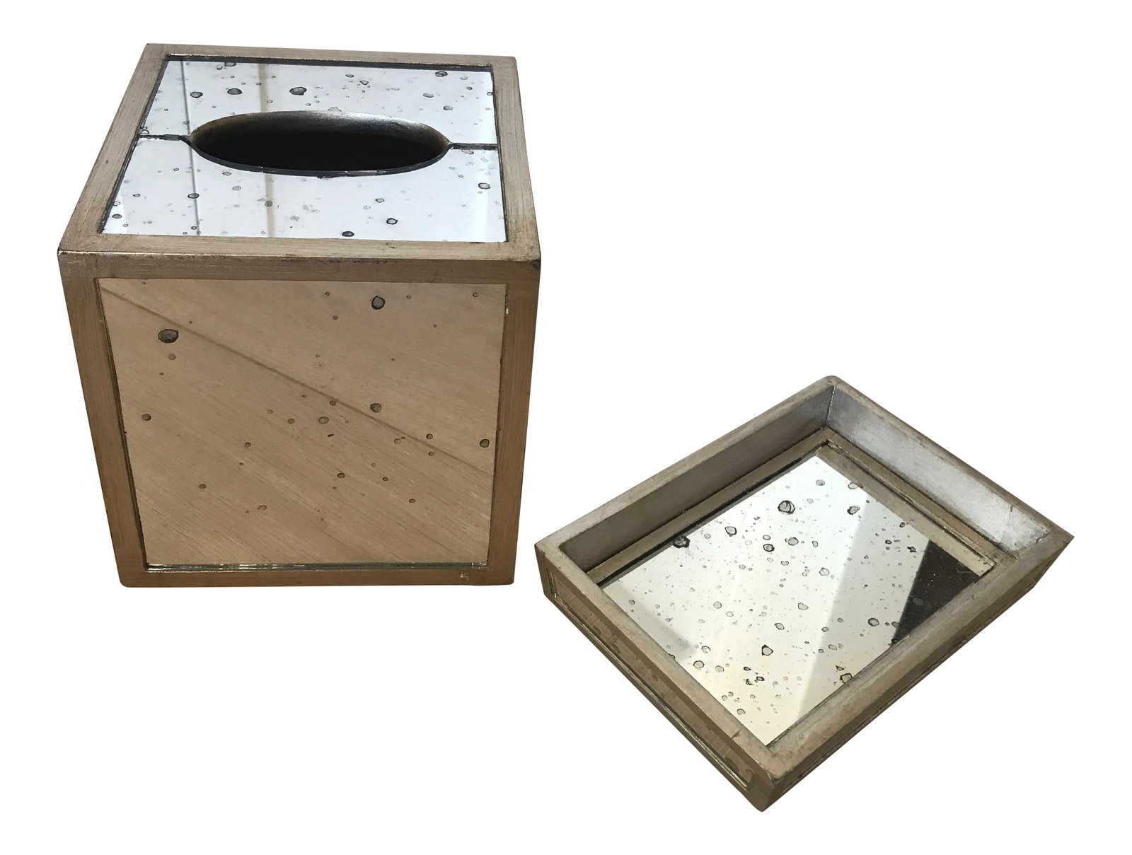Pigeon & Poodle Atwater Tissue Box and Soap Dish: Your bathroom should reflect your exquisite taste. Our Atwater collection adds a daring dash of vintage chic. Antiqued mirror trimmed with wonderfully textured silver-leafed wood evokes a charming