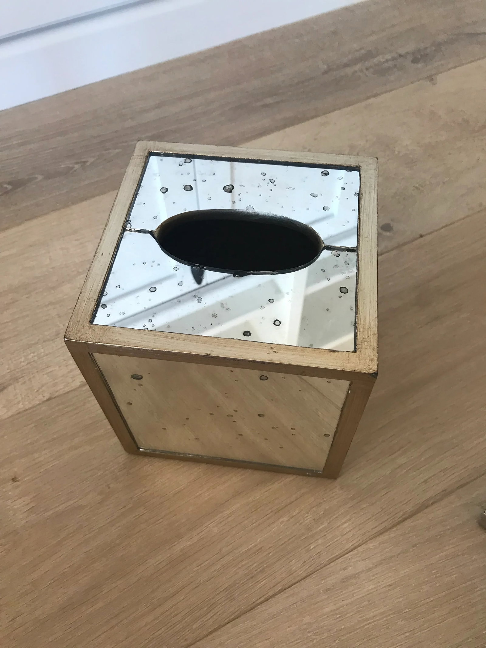 Pigeon & Poodle Atwater Tissue Box and Soap Dish - 6