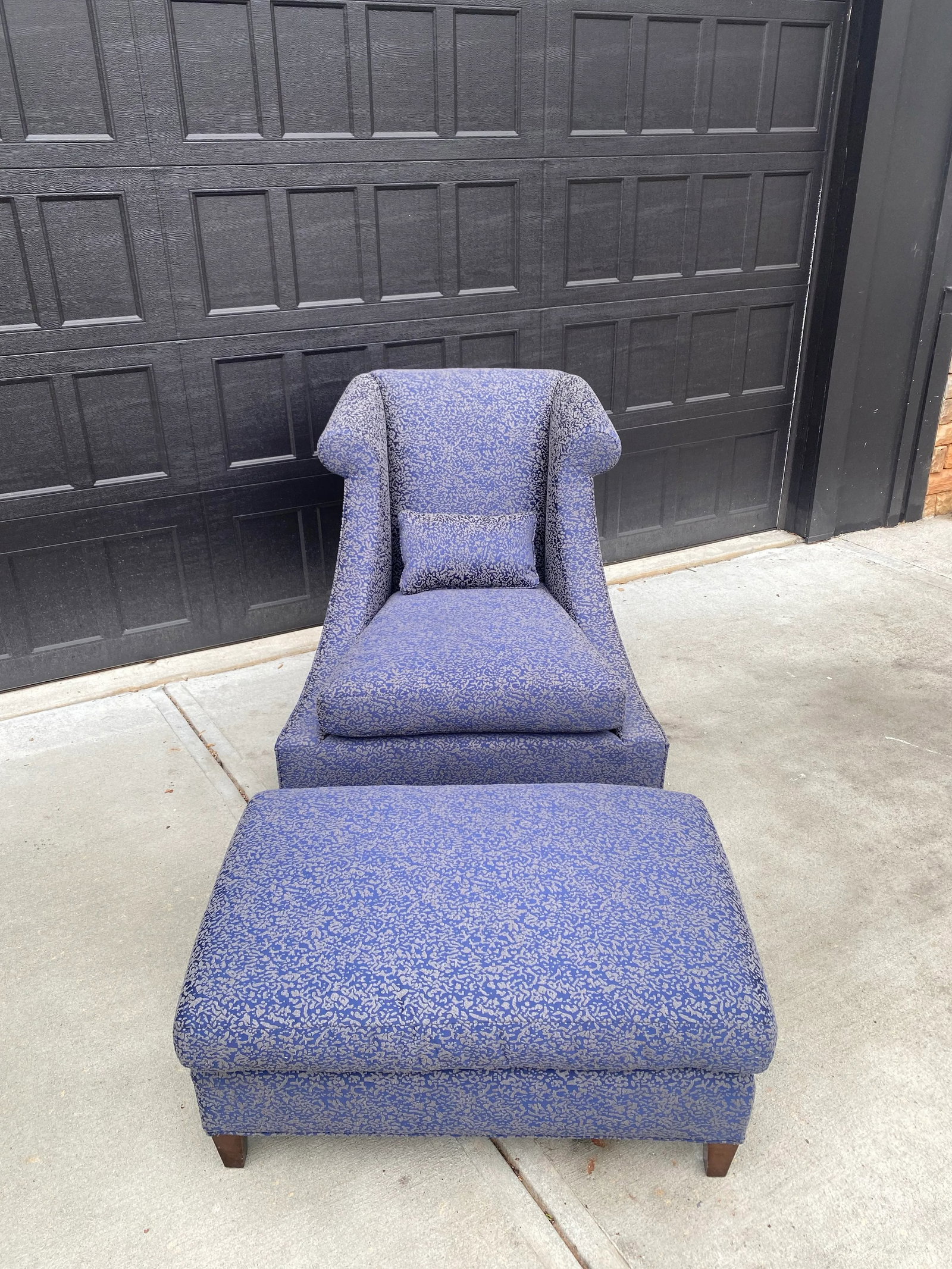 Baker Furniture Thomas Pheasant Villa Club Chair and Ottoman - 6