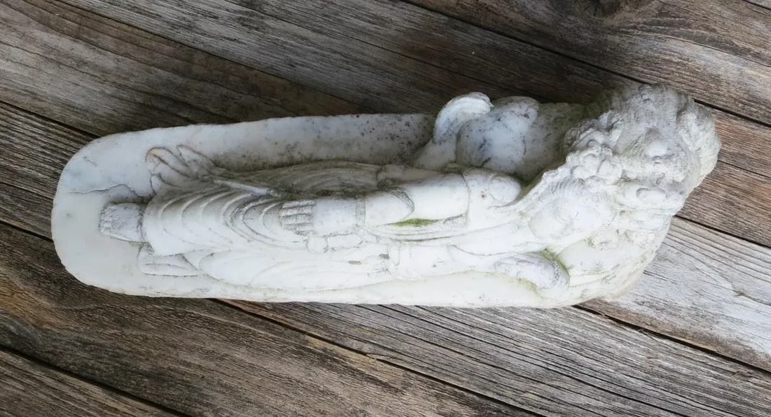 Antique Marble Reclined Kwan Yin Buddha Statue - 3
