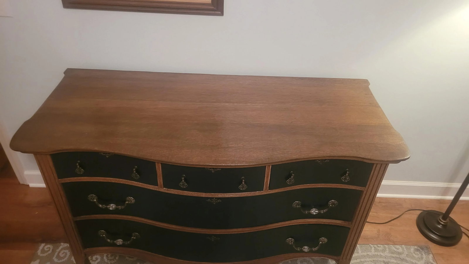 Mid 19th Century Oversized Tiger Oak Serpentine Front Dresser - 5