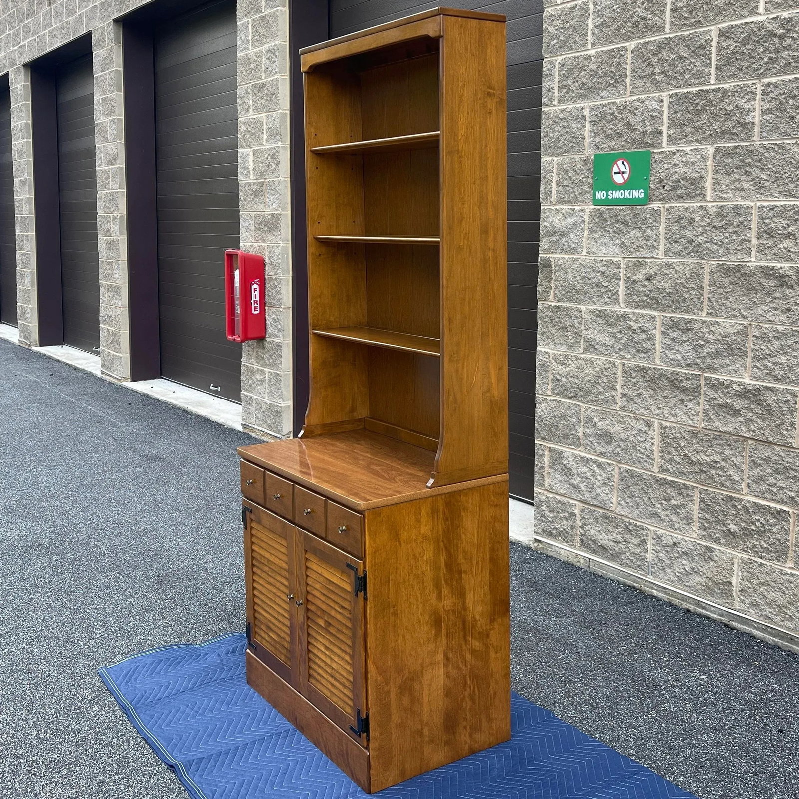 1970s Ethan Allen Heirloom Nutmeg Maple Custom Room Plan 2 Piece Shutter Door Bookcase Unit (10-4511 - 2