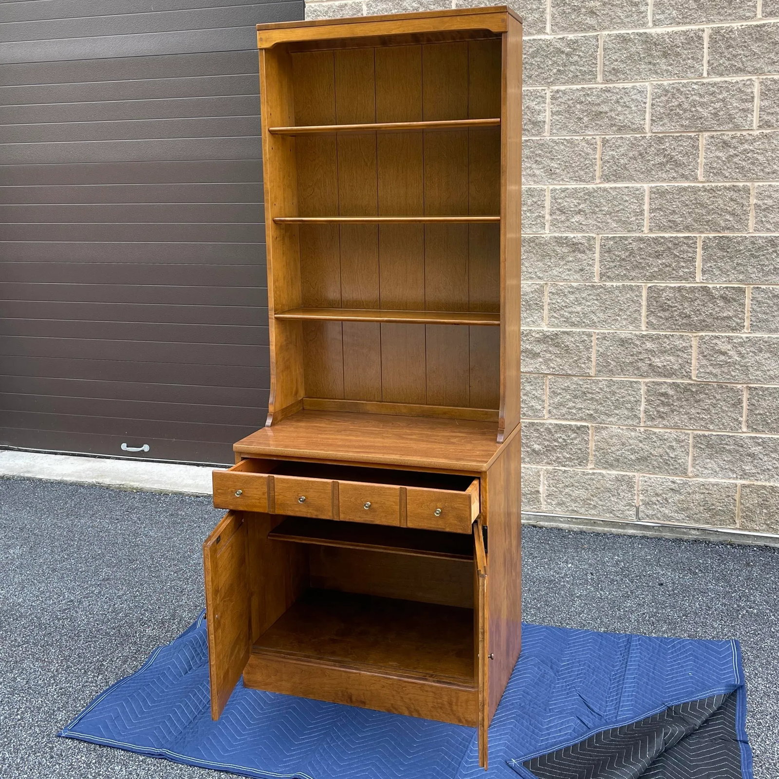 1970s Ethan Allen Heirloom Nutmeg Maple Custom Room Plan 2 Piece Shutter Door Bookcase Unit (10-4511 - 4