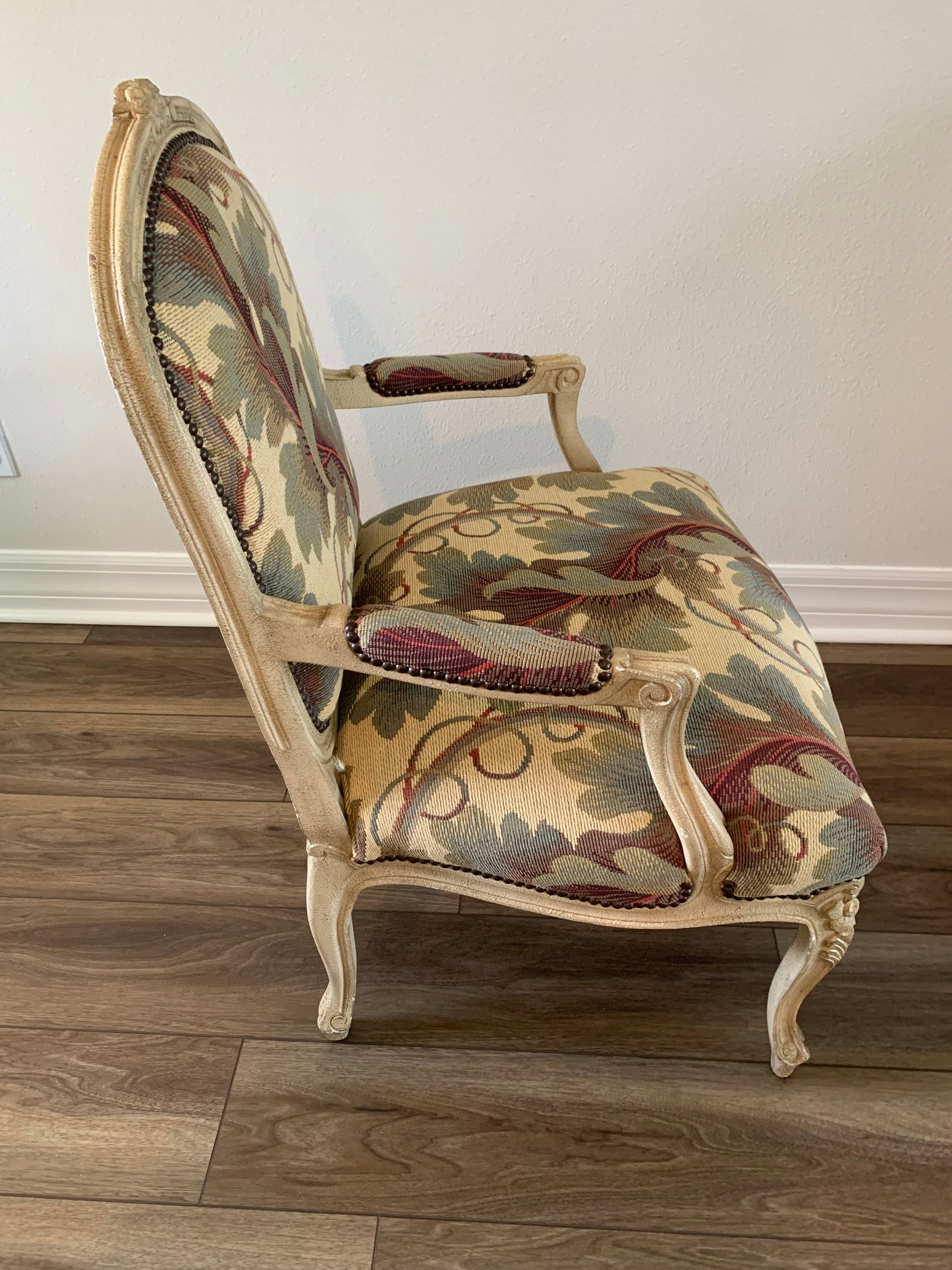 French Style Textured Paint Decorated Open Arm Bergere Accent Chair Baker Furniture Co - 3