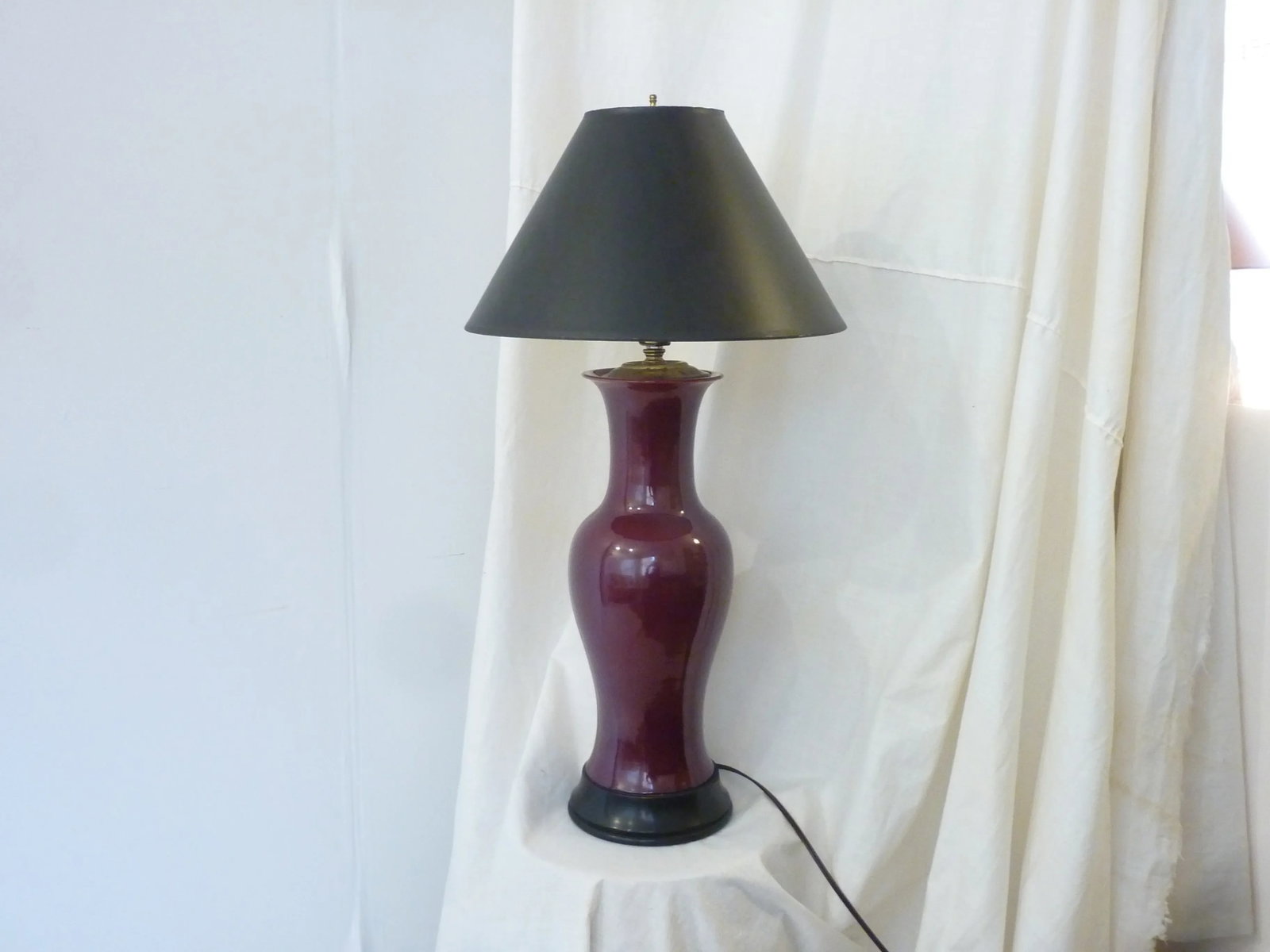 Early 20th Century Antique Japanese Oxblood Baluster Form Ceramic Lamp - 6