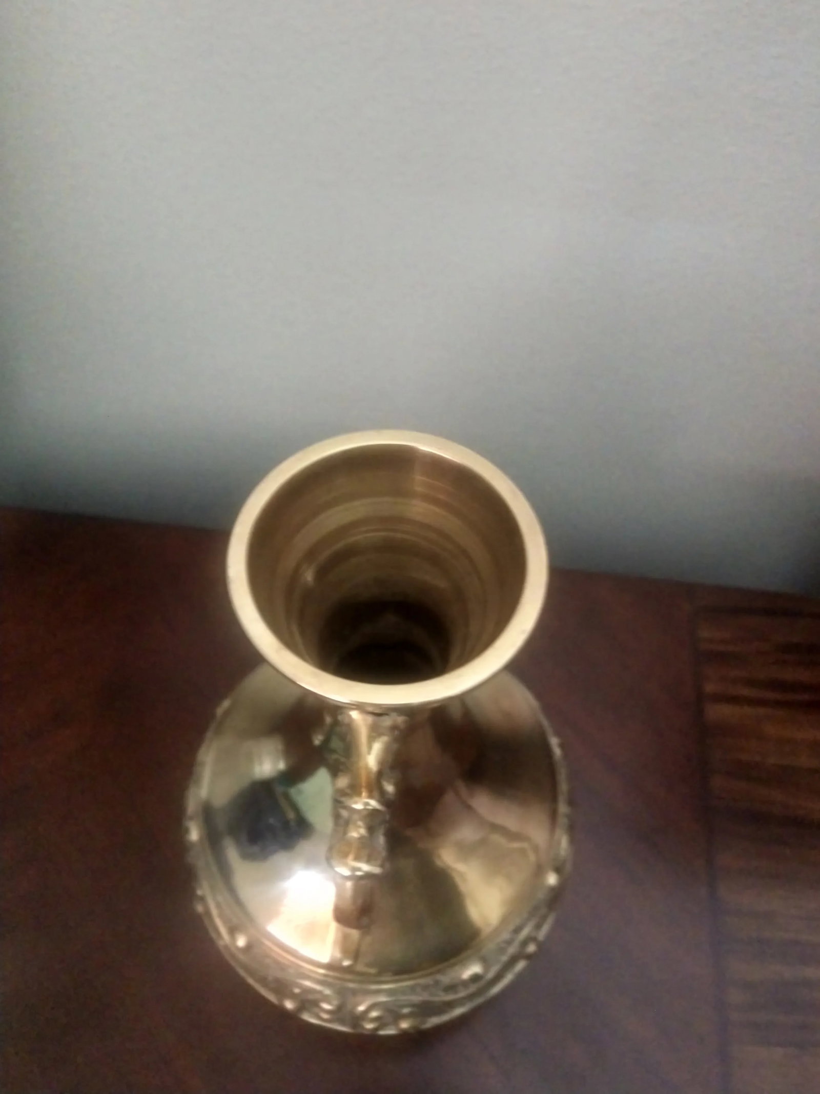 Pear Shaped Chinoiserie Vase in Brass With Dragon Handles - 5
