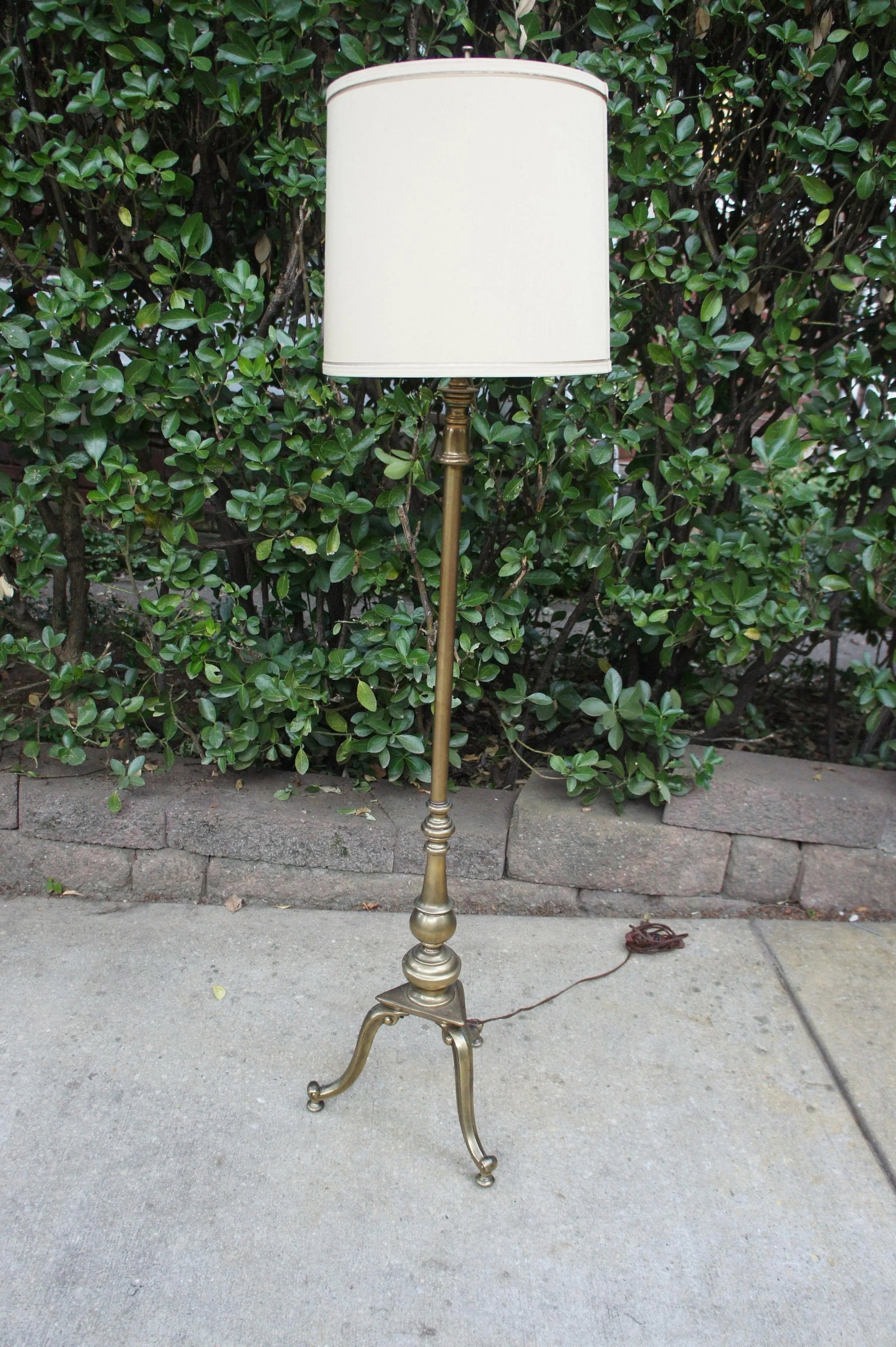 1960s Vintage Frederic Cooper Brass Floor Lamp - 10