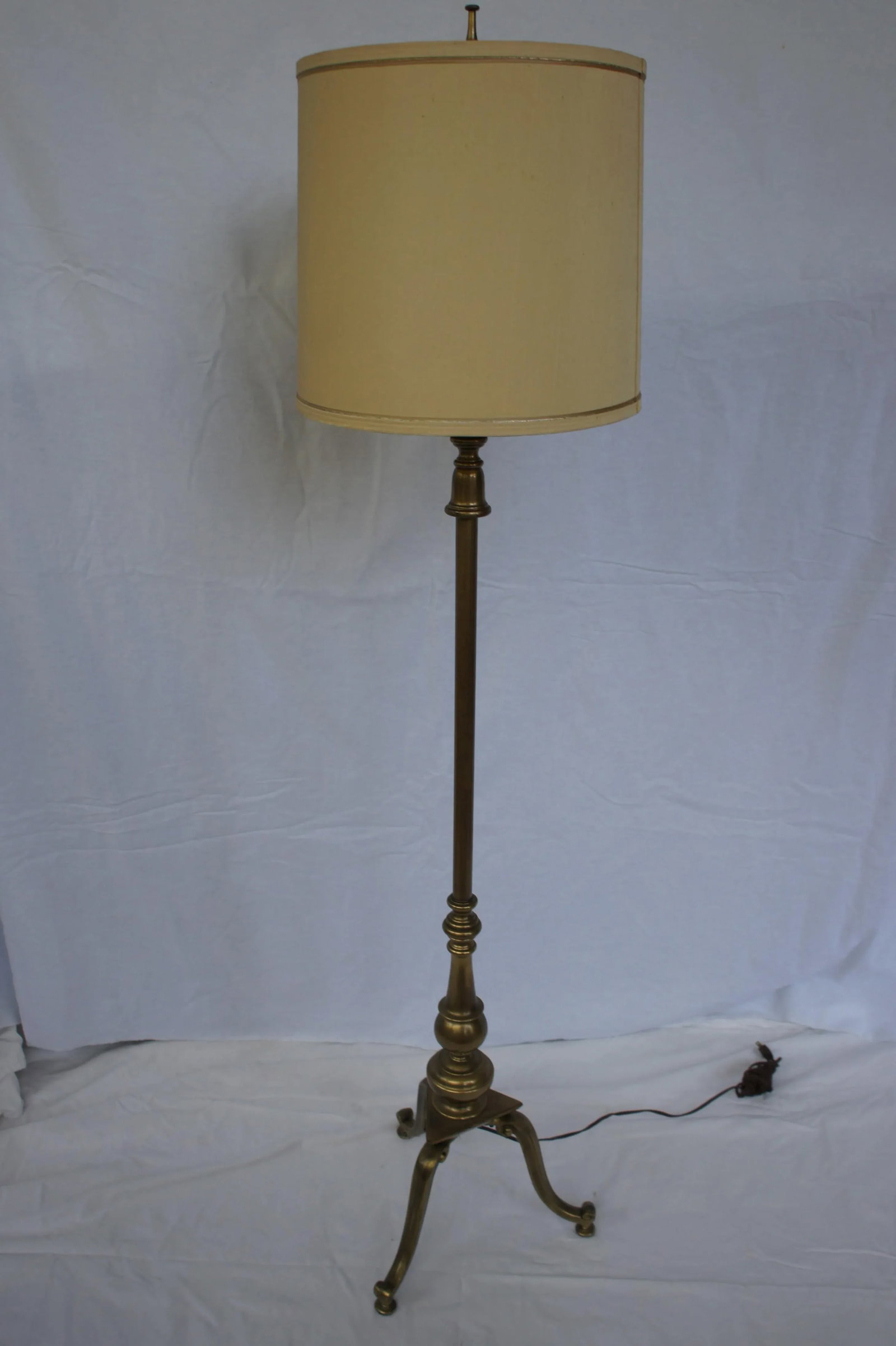 1960s Vintage Frederic Cooper Brass Floor Lamp - 3