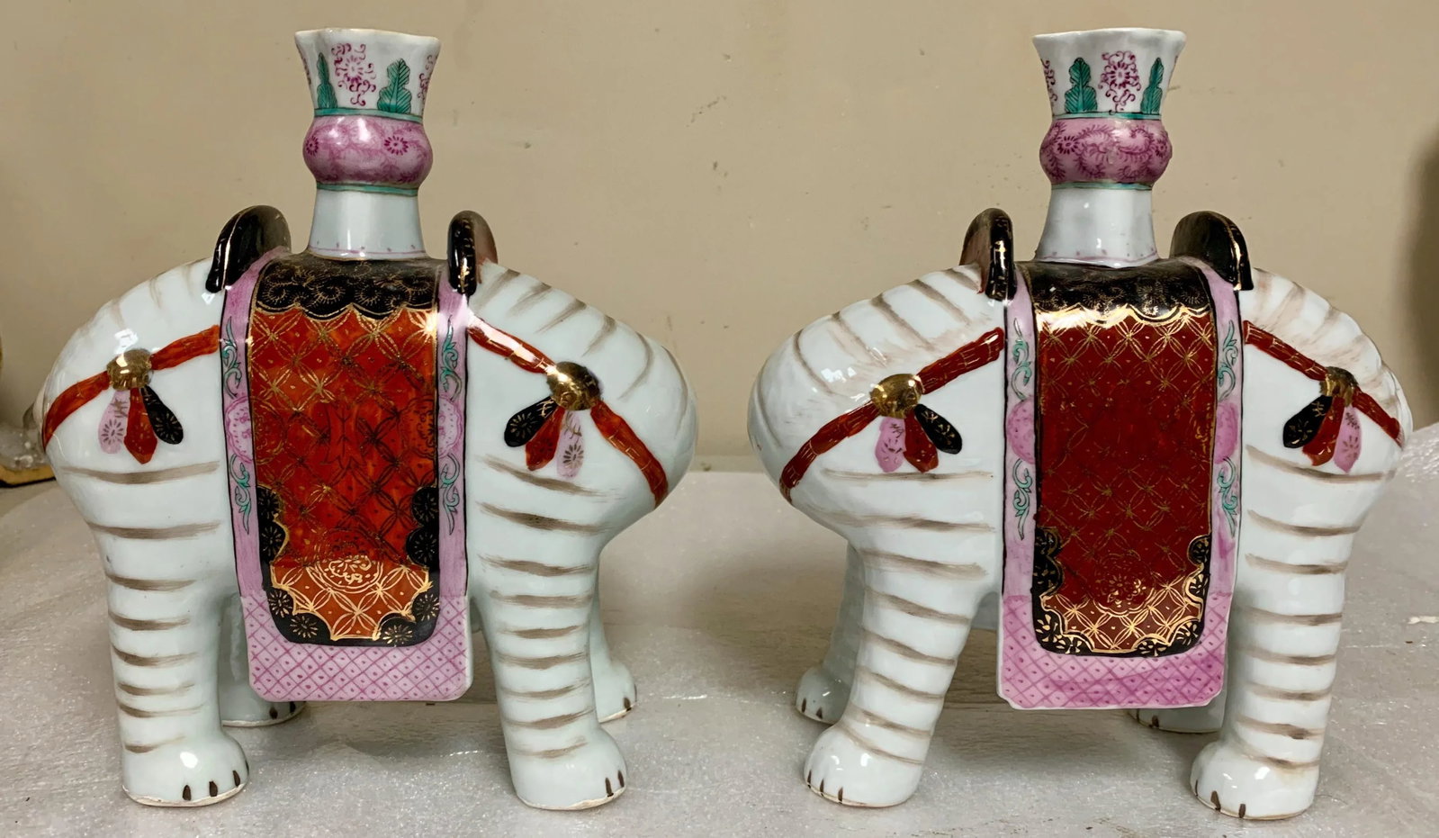 Mottahedeh Elephant Candlesticks - a Pair - 3
