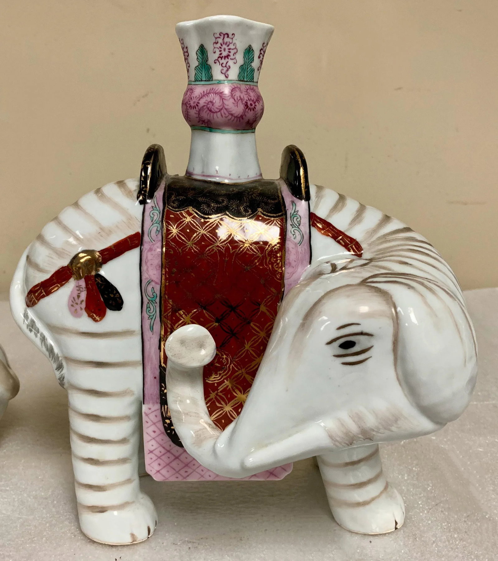 Mottahedeh Elephant Candlesticks - a Pair - 6
