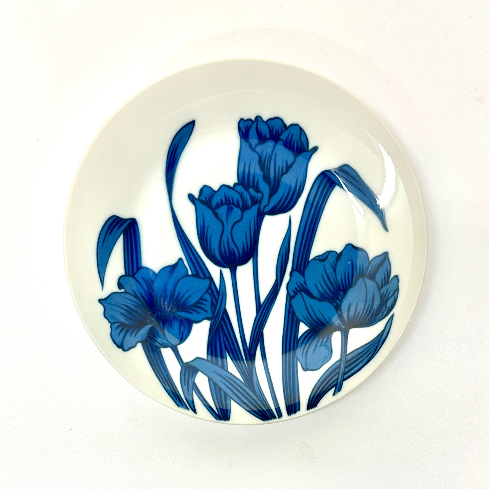 Graphic Floral Blue & White Wall Plate Curation - Group of 9 - 12