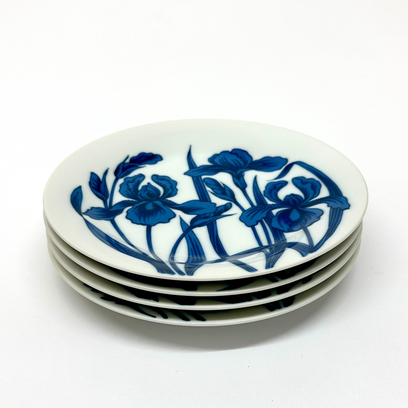 Graphic Floral Blue & White Wall Plate Curation - Group of 9 - 7