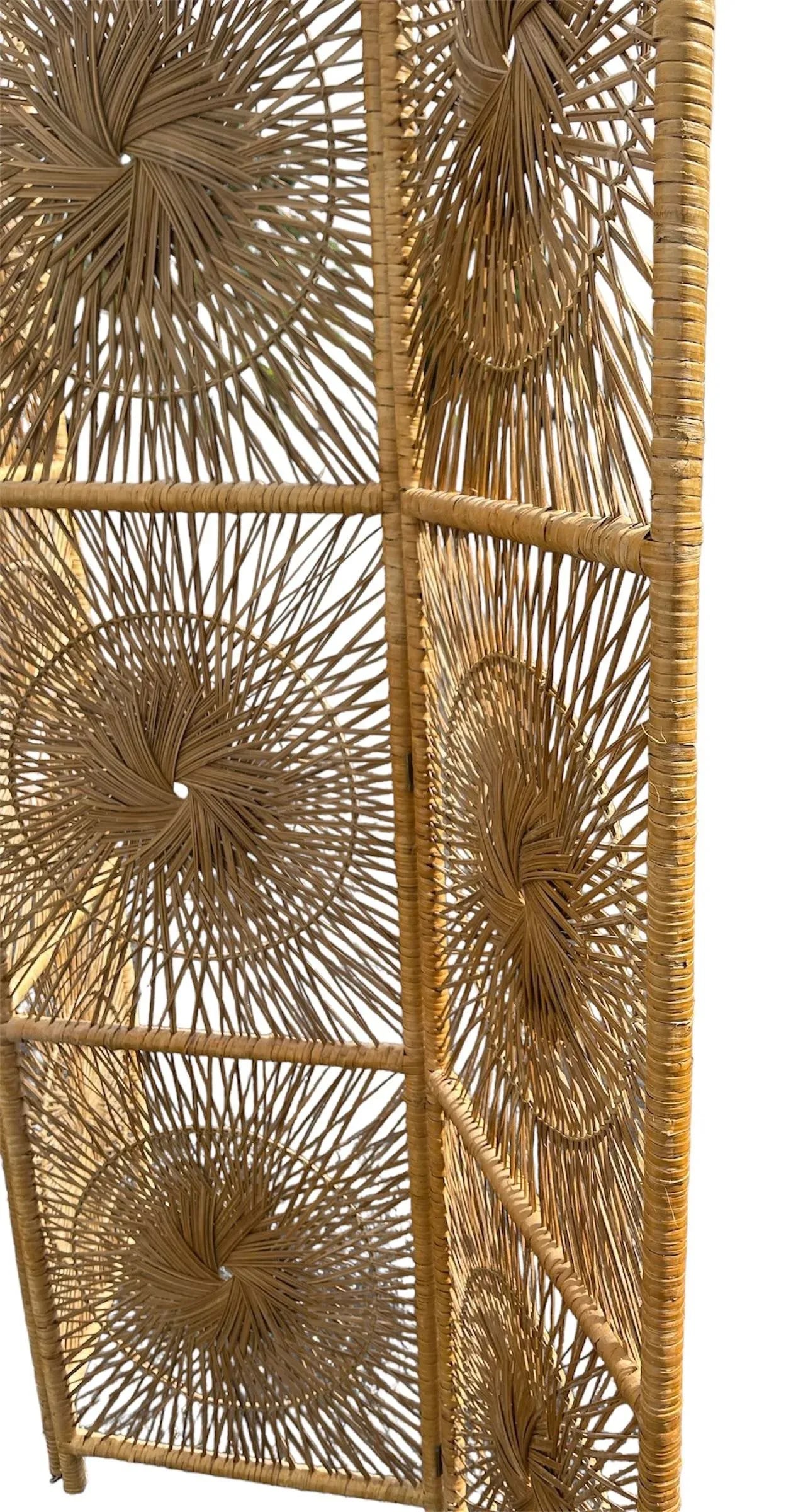 Vintage Three-Panel Sunburst Rattan Divider - 4