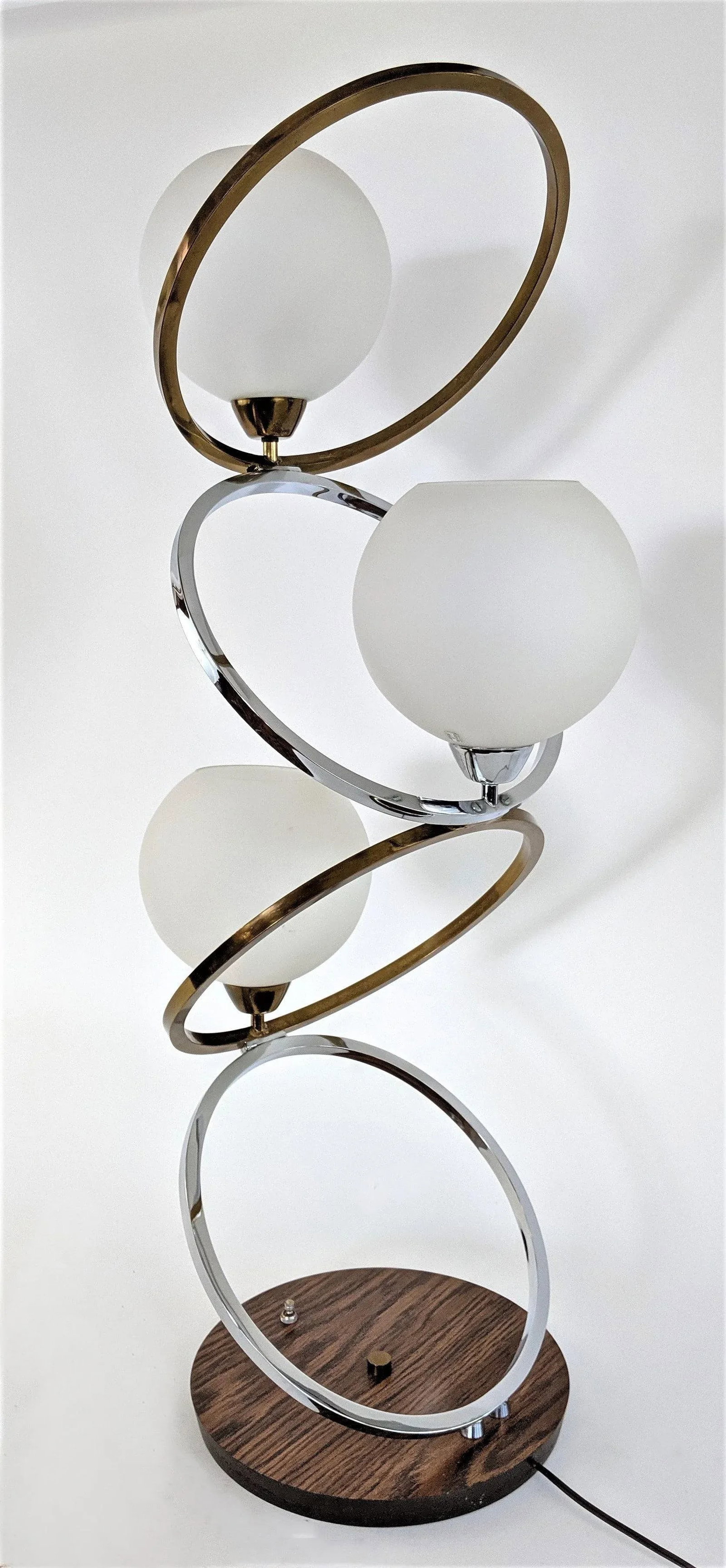 1970s Chrome and Brass Zigzag Rings and Glass Globes Mid Century Lamp - 5