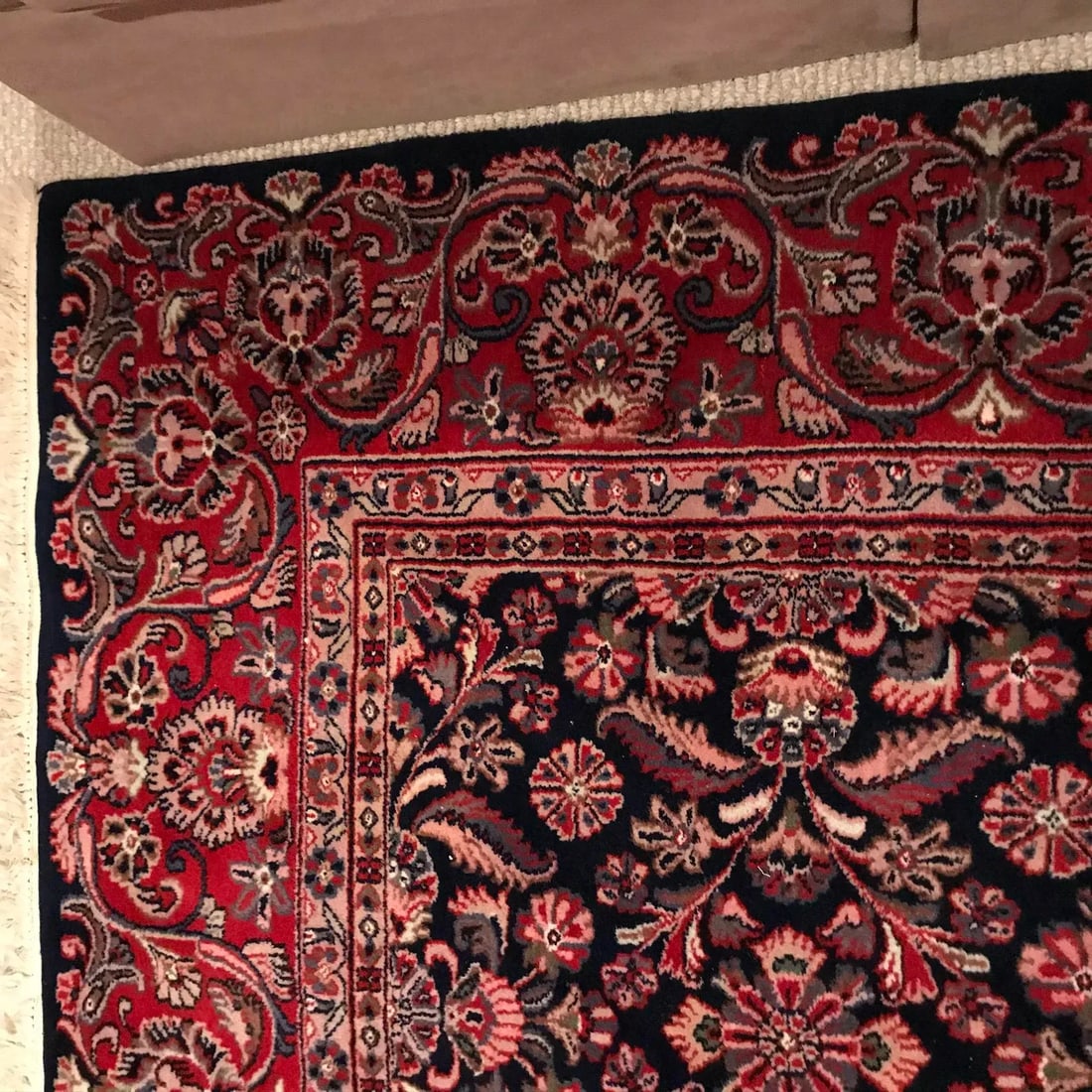 Large Traditional Oriental Rug - 7'9'' * 10' - 8