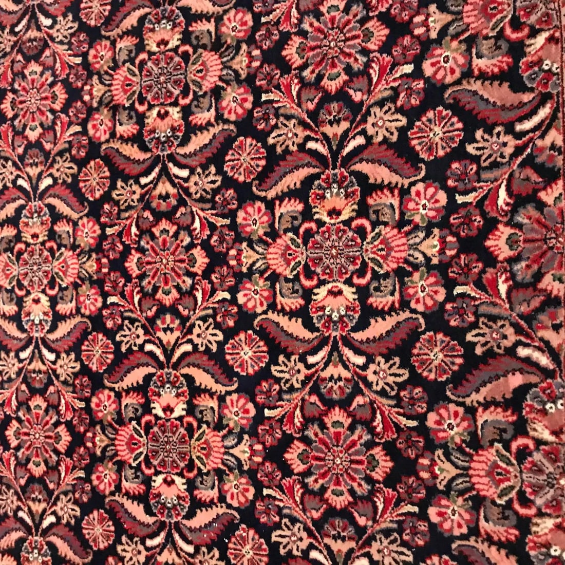 Large Traditional Oriental Rug - 7'9'' * 10' - 9