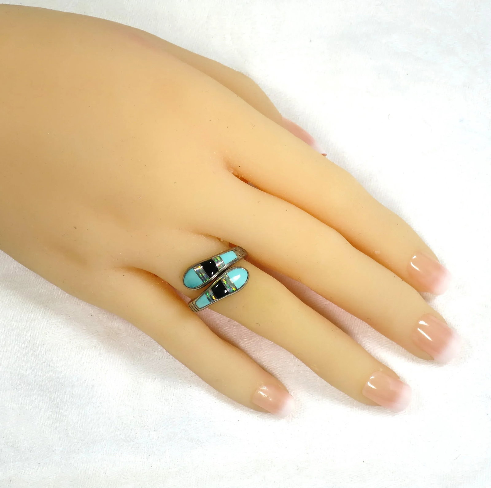 Vintage 1970s Zuni Sterling Turquoise Opal Onyx Bypass Ring Size 7 - 2