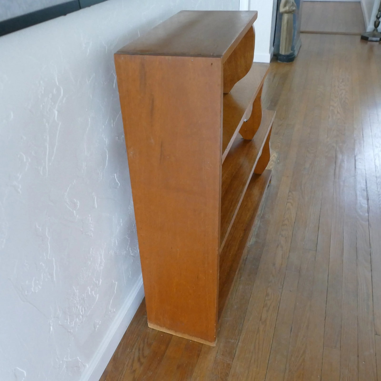 Mid-Century Hand Carved Calla Lily 4-Tier Wood Bookshelf - 9