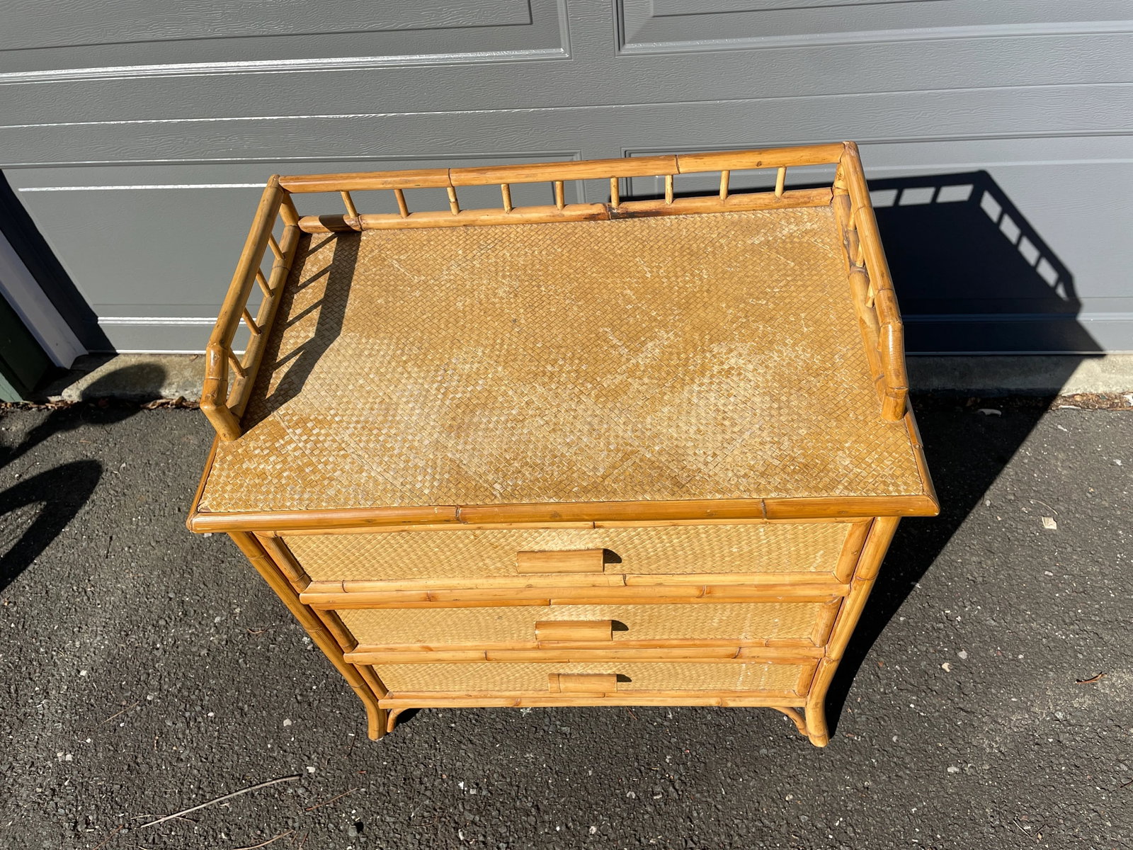 1970s Vintage Grasscloth and Bamboo Nightstand - 6
