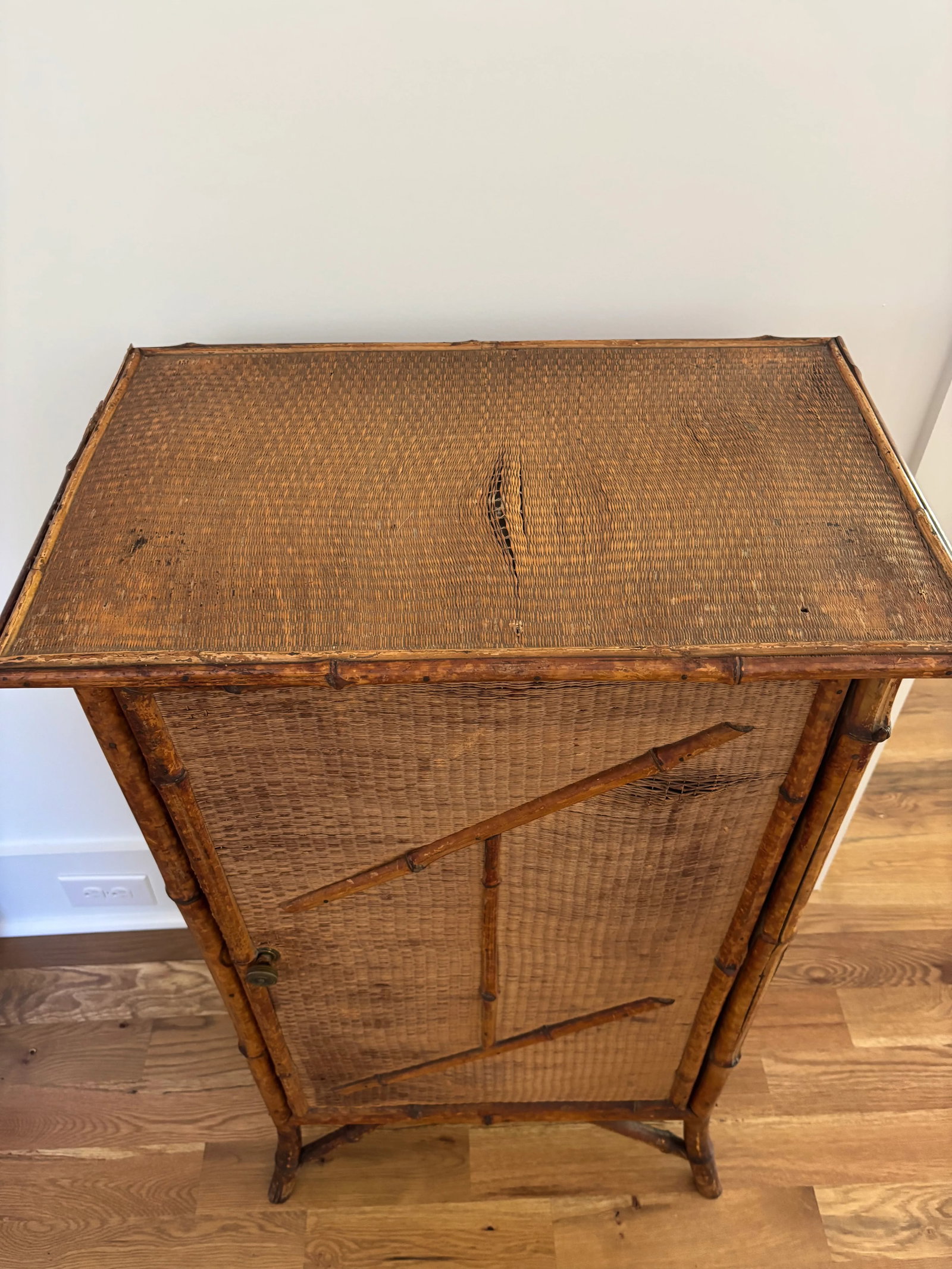 Early 20th Century Tortoiseshell Burnt Bamboo and Rattan Cabinet - 8
