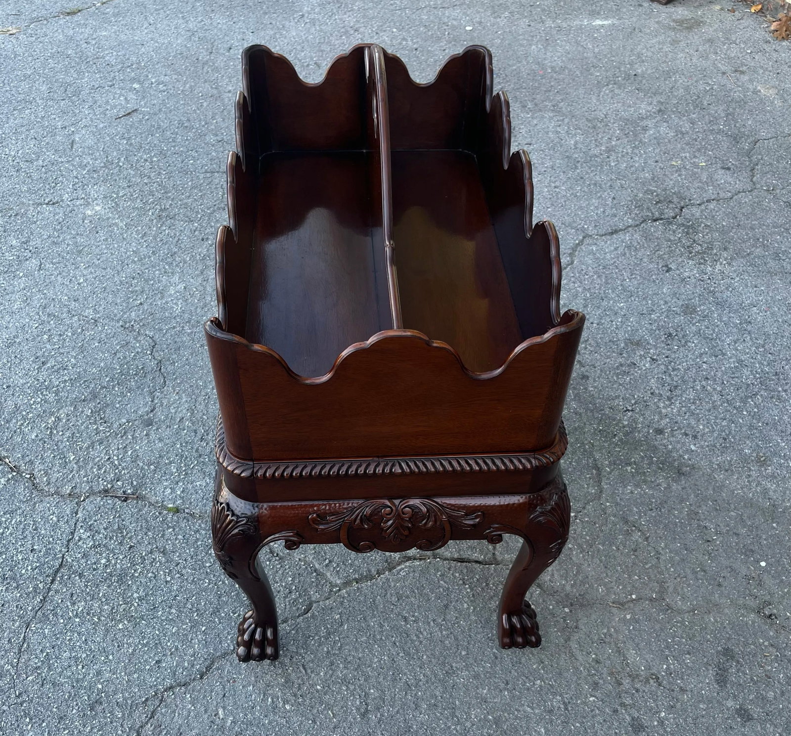Late 20th Century Baker Furniture Co Mahogany Canterbury or Bottle Carrier - 11