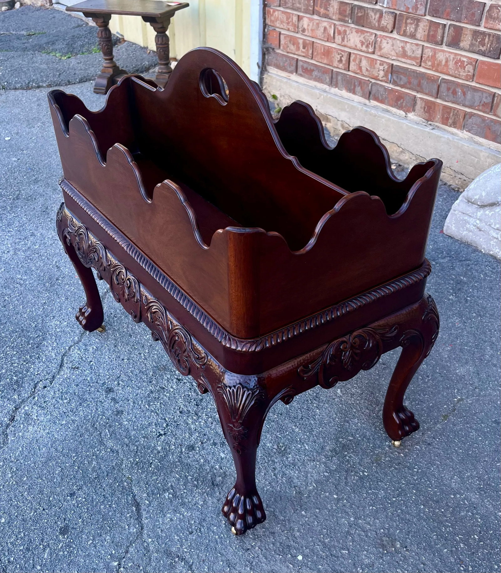 Late 20th Century Baker Furniture Co Mahogany Canterbury or Bottle Carrier - 9