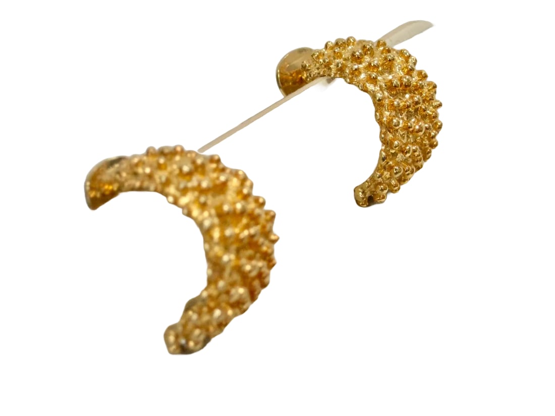 1980s Stunning Gold Caviar Matte Gold Earrings, 2 Pieces - 2