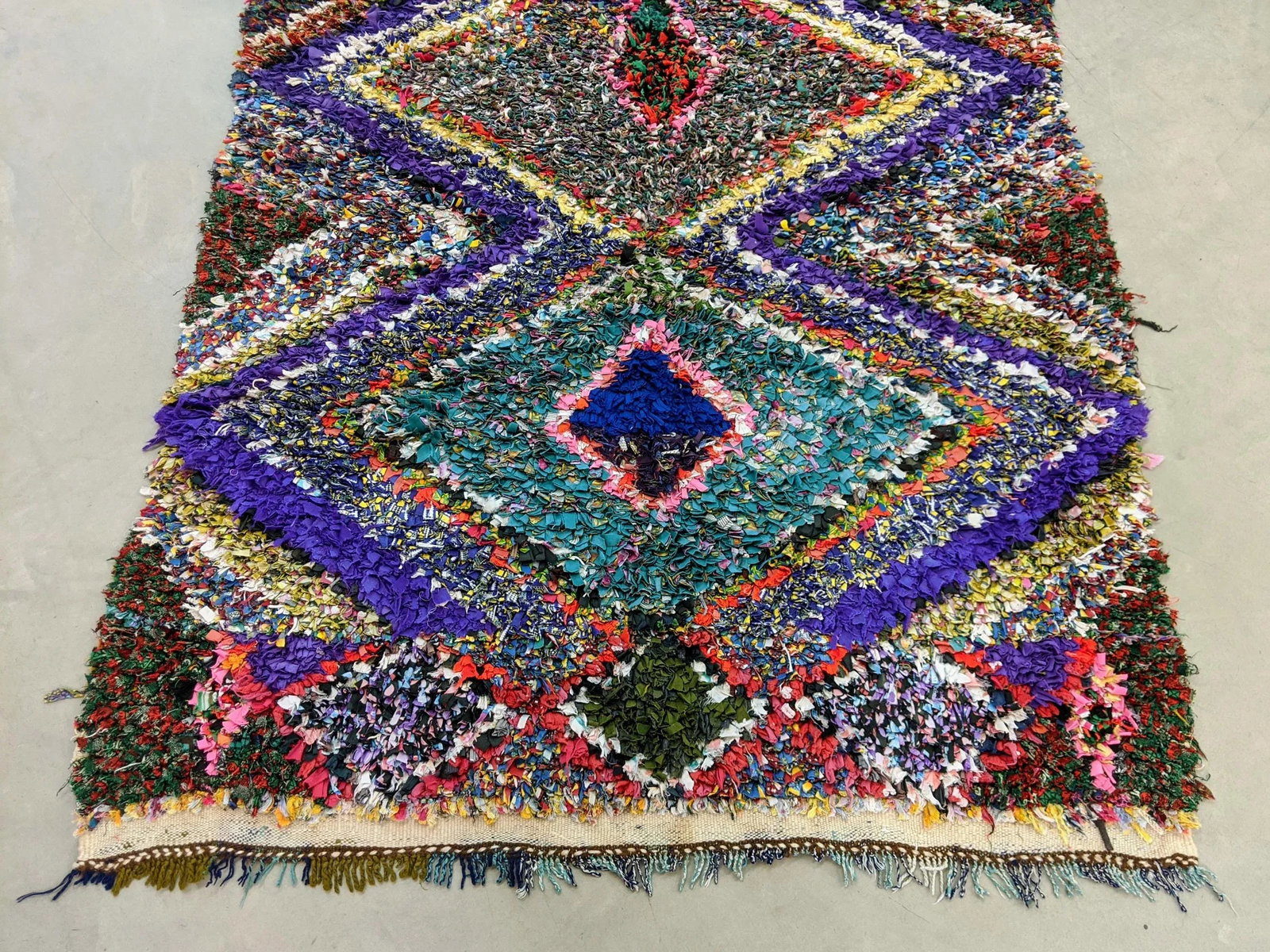 Vintage Moroccan Boucherouite Rug - 4
