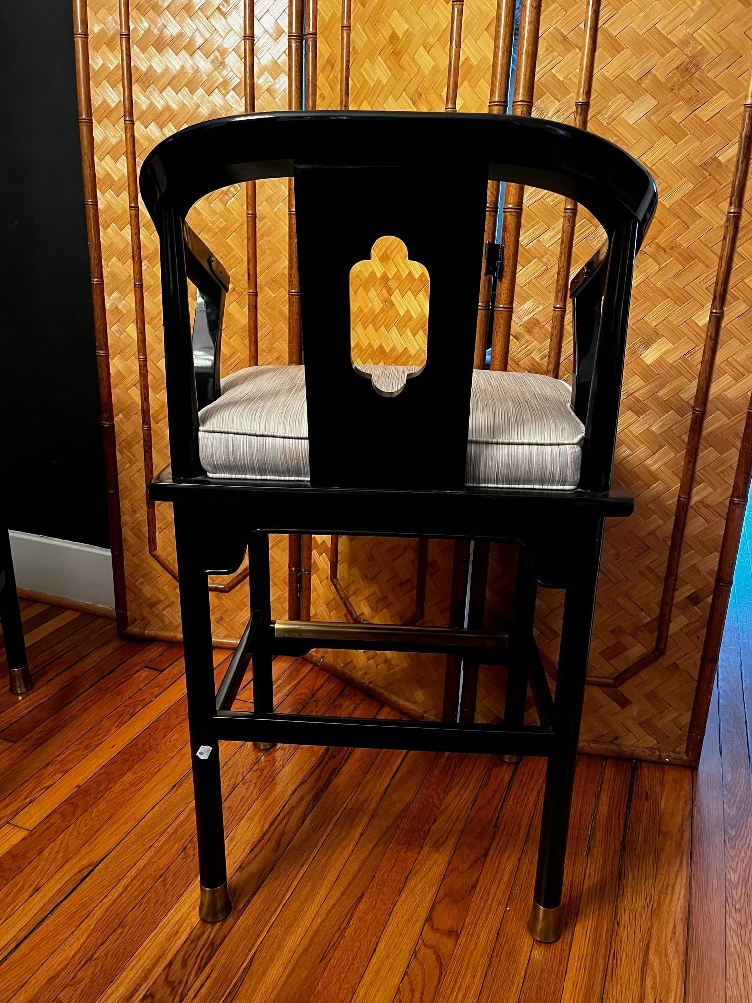 James Mont Century Black Lacquer 'Ming' Bar Stools - A Pair - 10