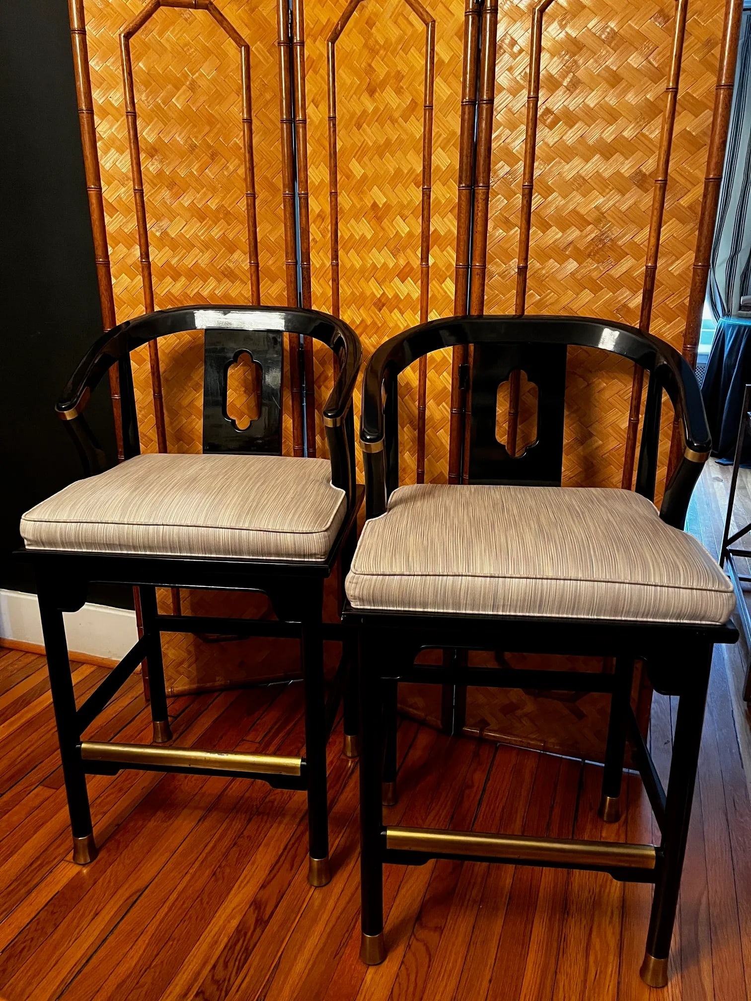 James Mont Century Black Lacquer 'Ming' Bar Stools - A Pair - 12