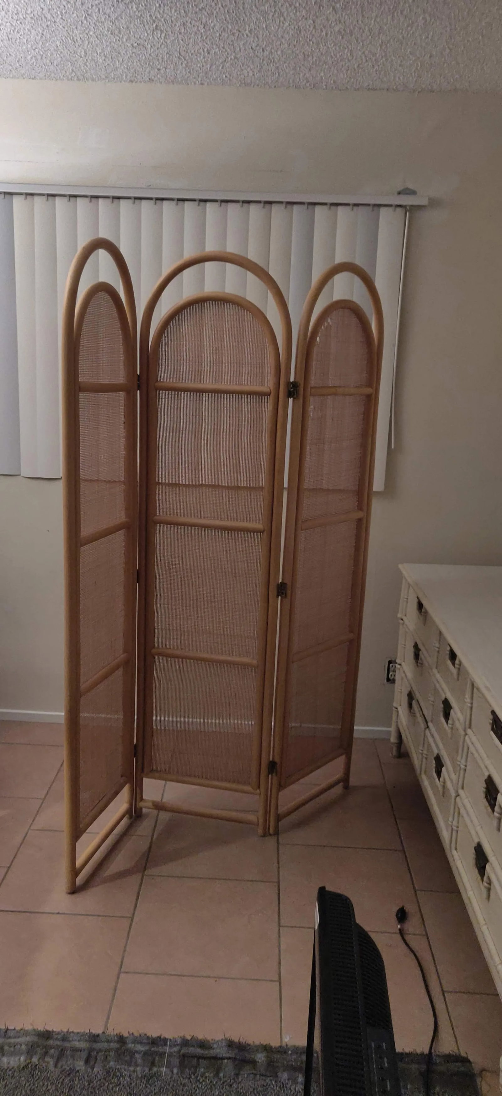 Sculptural Three-Panel Folding Screen Room Divider in Rattan and Wicker, 1960s - 7