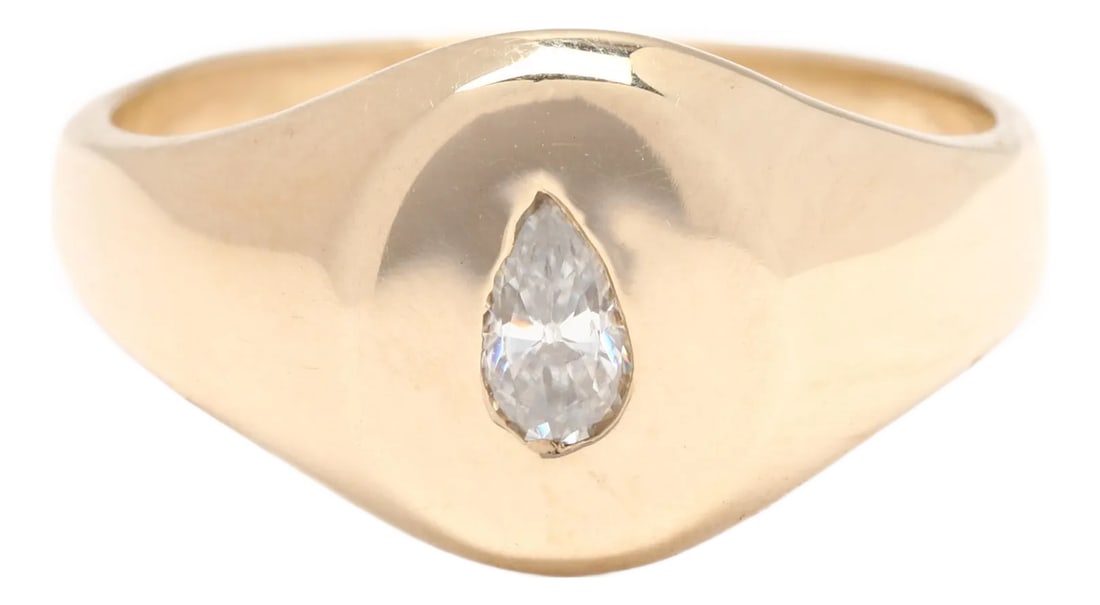 0.25ctw Pear Diamond Signet Ring, 10k Yellow Gold, Ring Size 6.75: Stones: diamond, 1 stone pear cut 5 x 3 mm approximately .25 carat G-H color, VS2 clarity Ring Size 6.75 Length: 10.7 mm Weight: 2.5 dwts. / 3.9 grams A Couple Of Things to Note: * This is a vintage