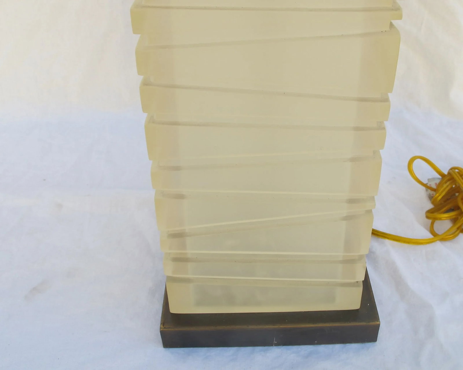Vintage 1970s Frosted Plexiglass Table Lamp - 5