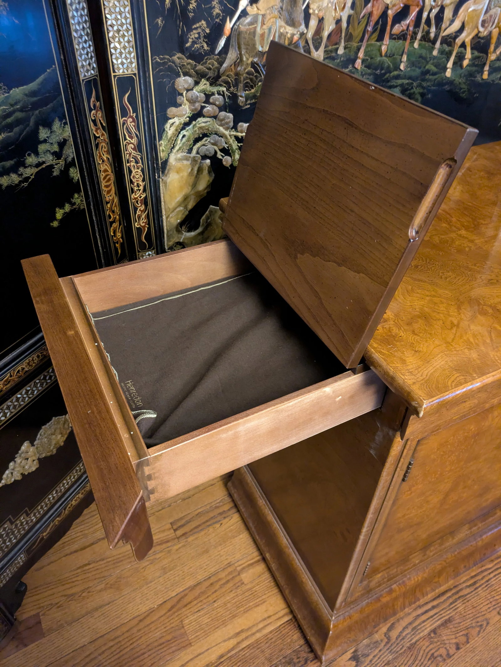 Henredon Charles Sideboard Server - 9