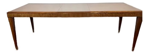 1980s Henredon Dining Room Table With Two Leaves: Bring sophistication and enduring quality into your dining space with this exquisite Henredon dining room table, a true showpiece from one of America's most respected furniture makers. With its rich w