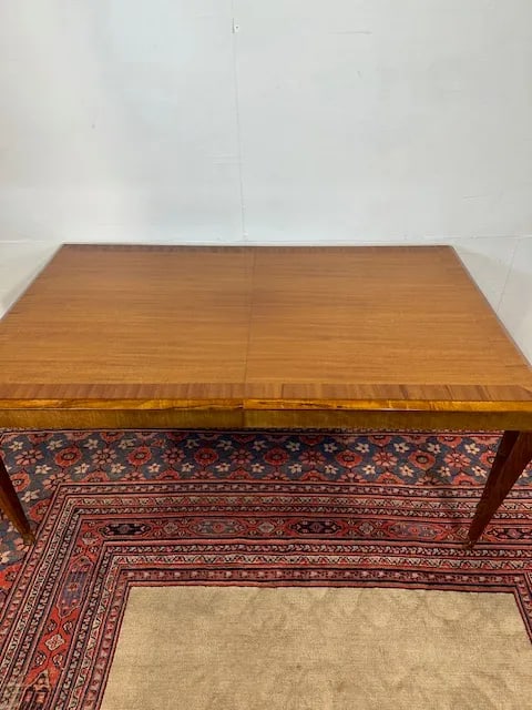 1980s Henredon Dining Room Table With Two Leaves - 8