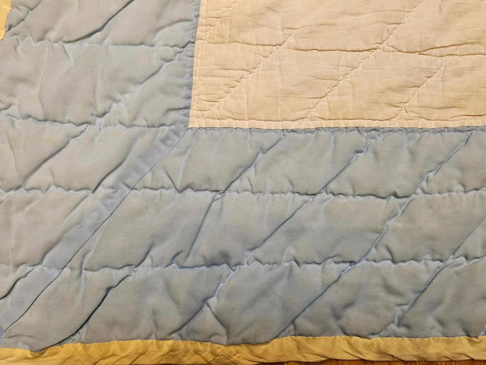 Vintage Hand-Stitched Lone Star Quilt, Early 20th Century - 3