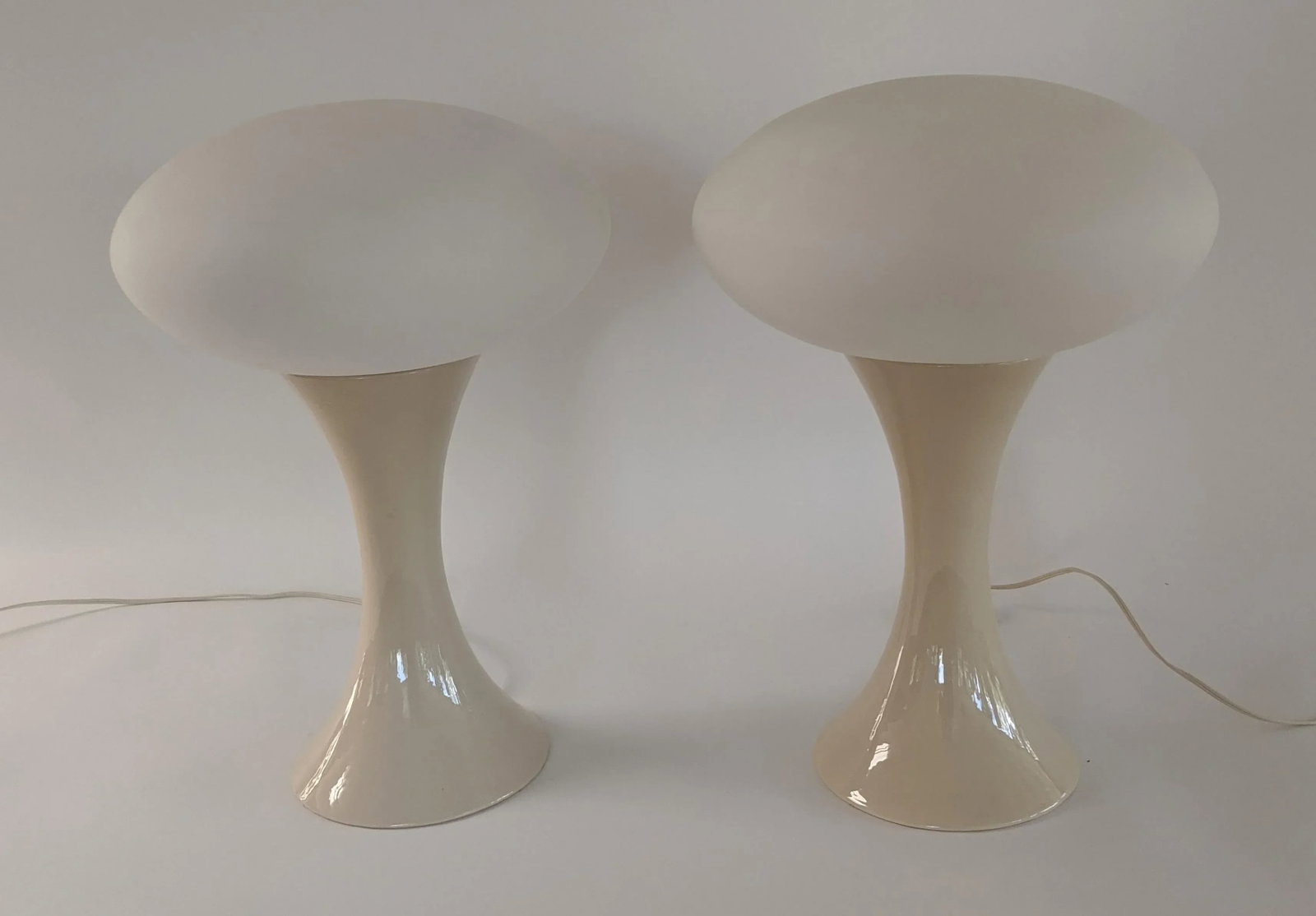 Vintage Large Mushroom Lamps With Ceramic Bases and Glass Shades - a Pair - 9