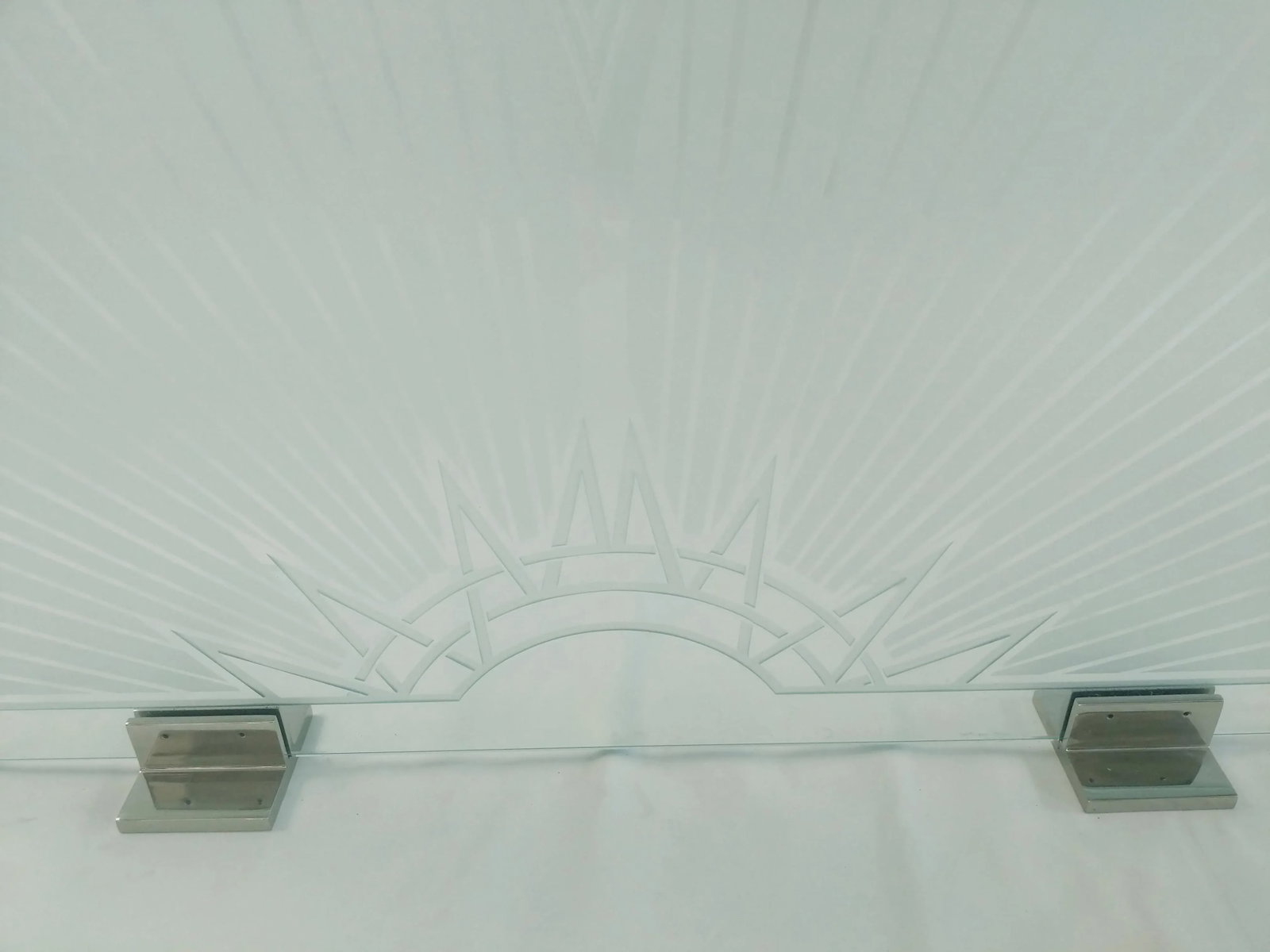 1980s Art Deco Etched Glass and Chrome Fireplace Screen - 8