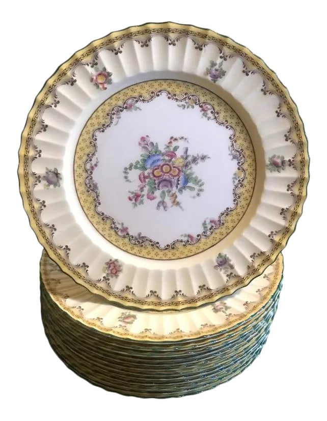 English Floral Service Dinner Plates by Royal Worcester - Set of 12 (1 of 9)